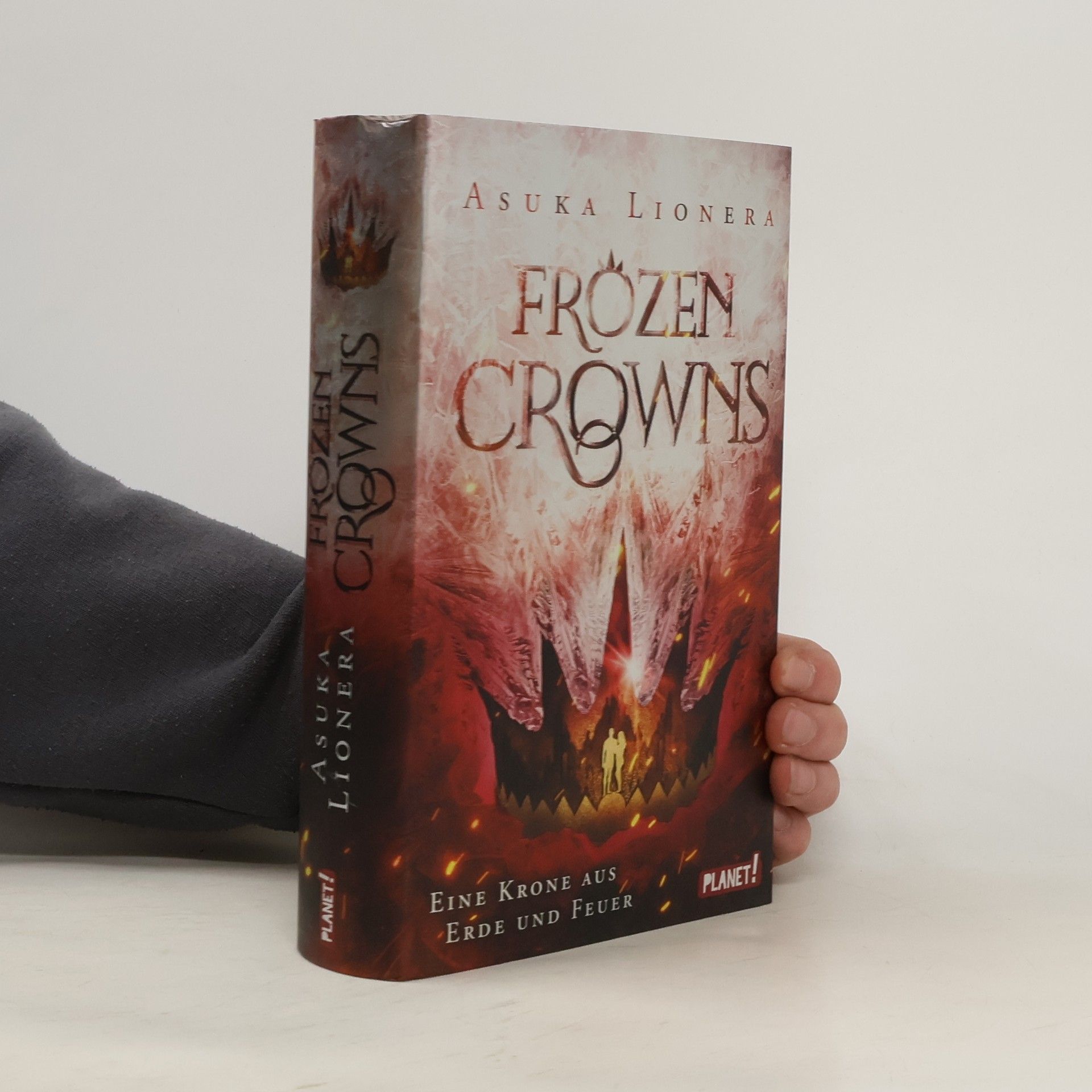 Asuka Lionera Frozen Crowns 2: Eine Krone aus Erde und Feuer