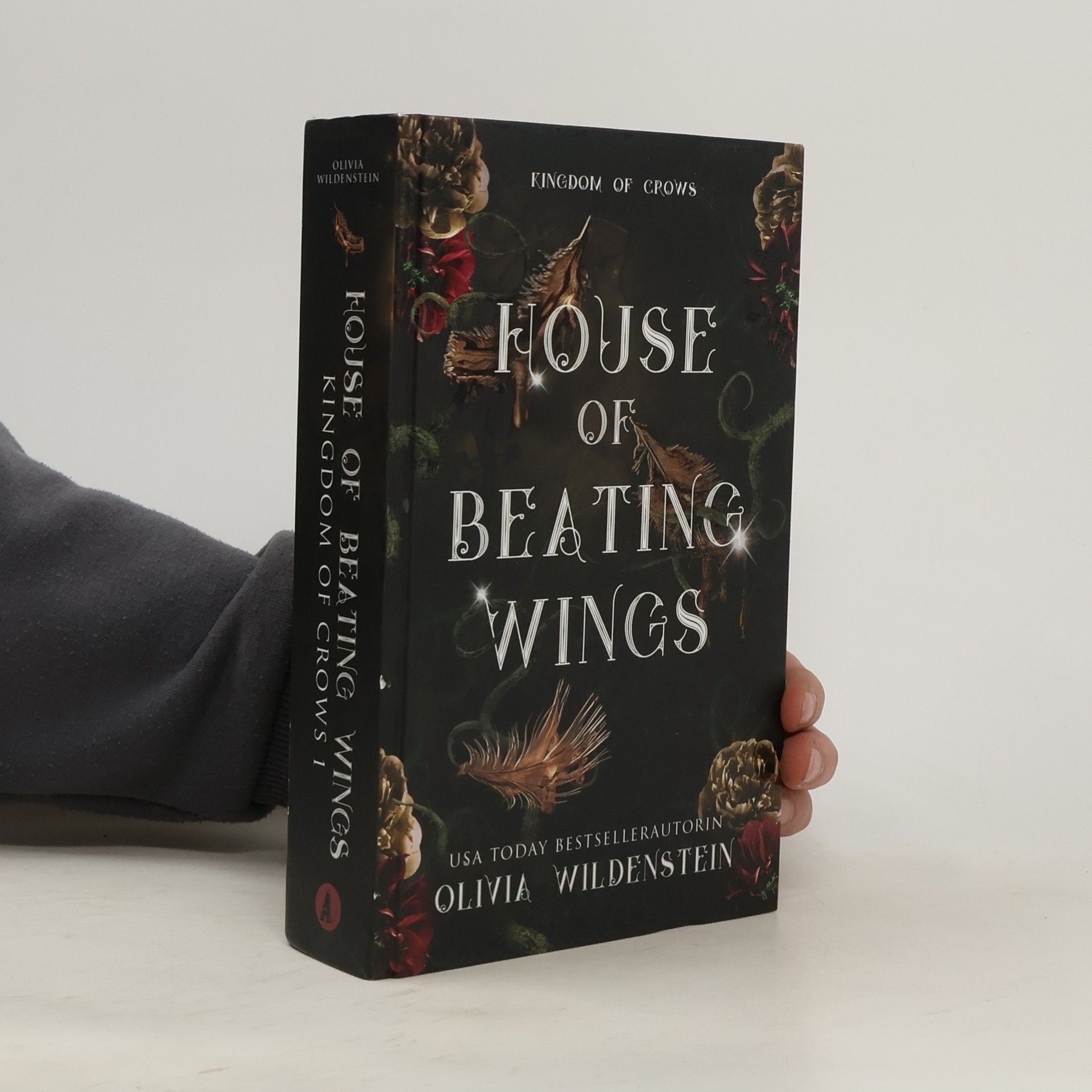 Olivia Wildenstein House of beating wings