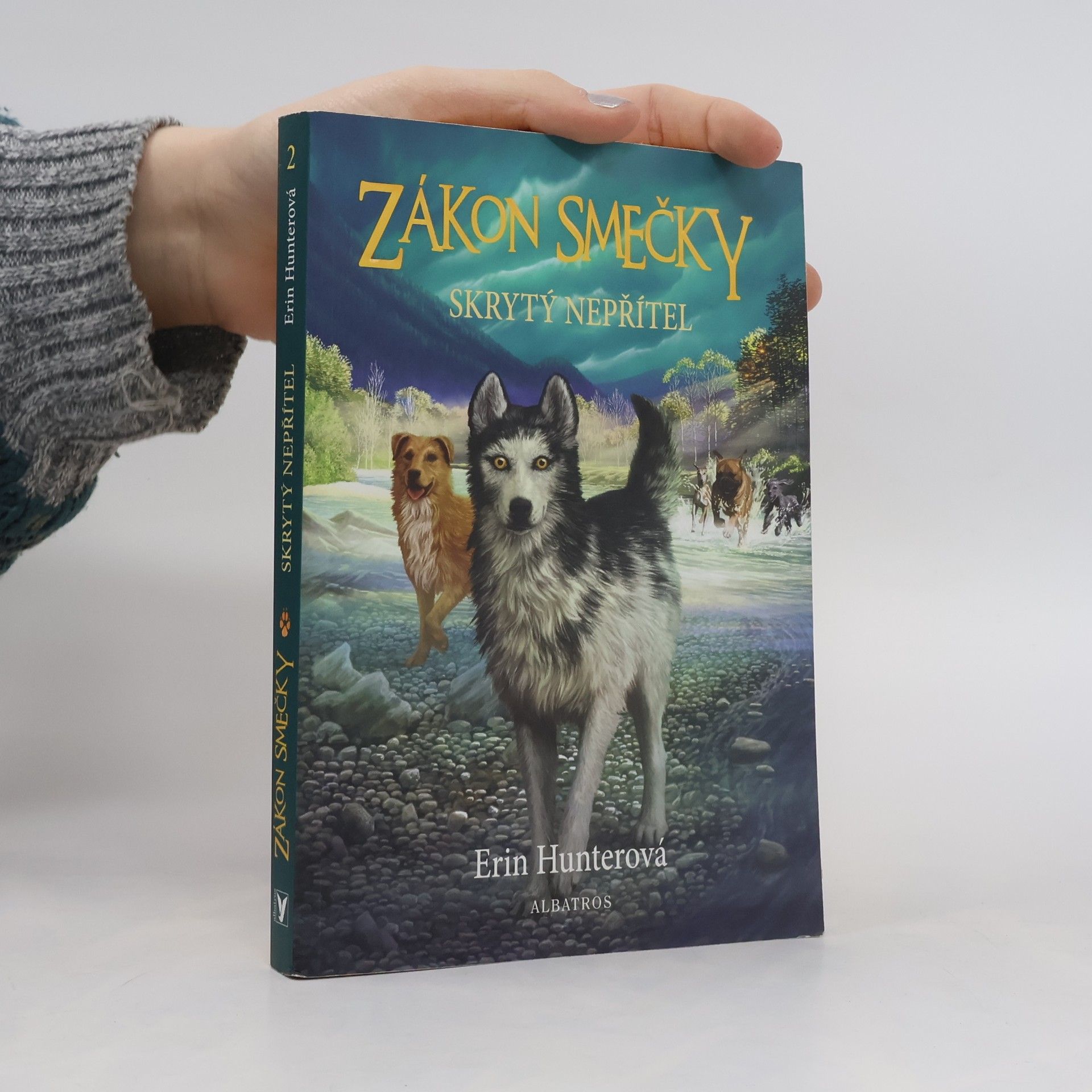 Erin Hunter Zákon smečky: Skrytý nepřítel