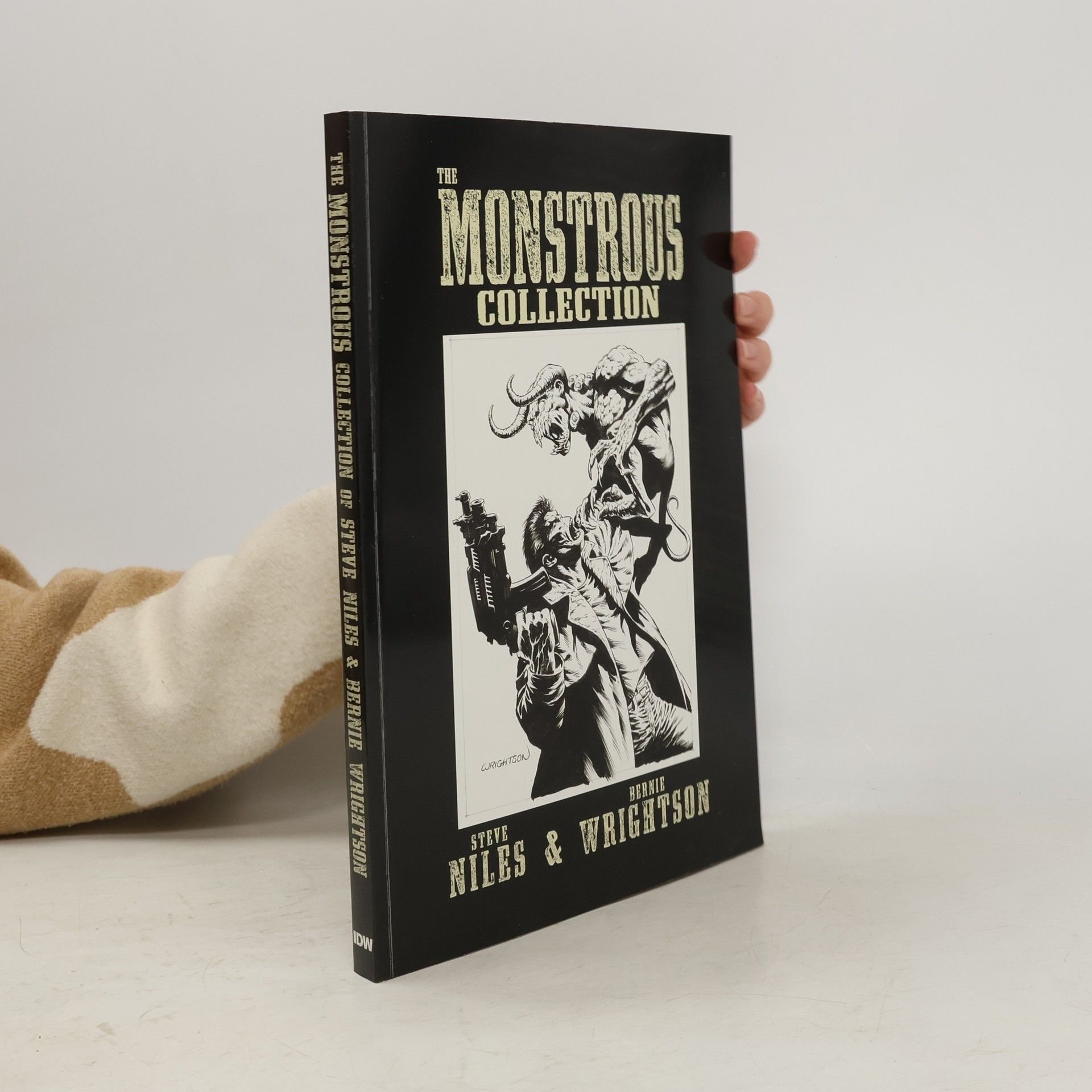 Steve Niles The Monstrous Collection