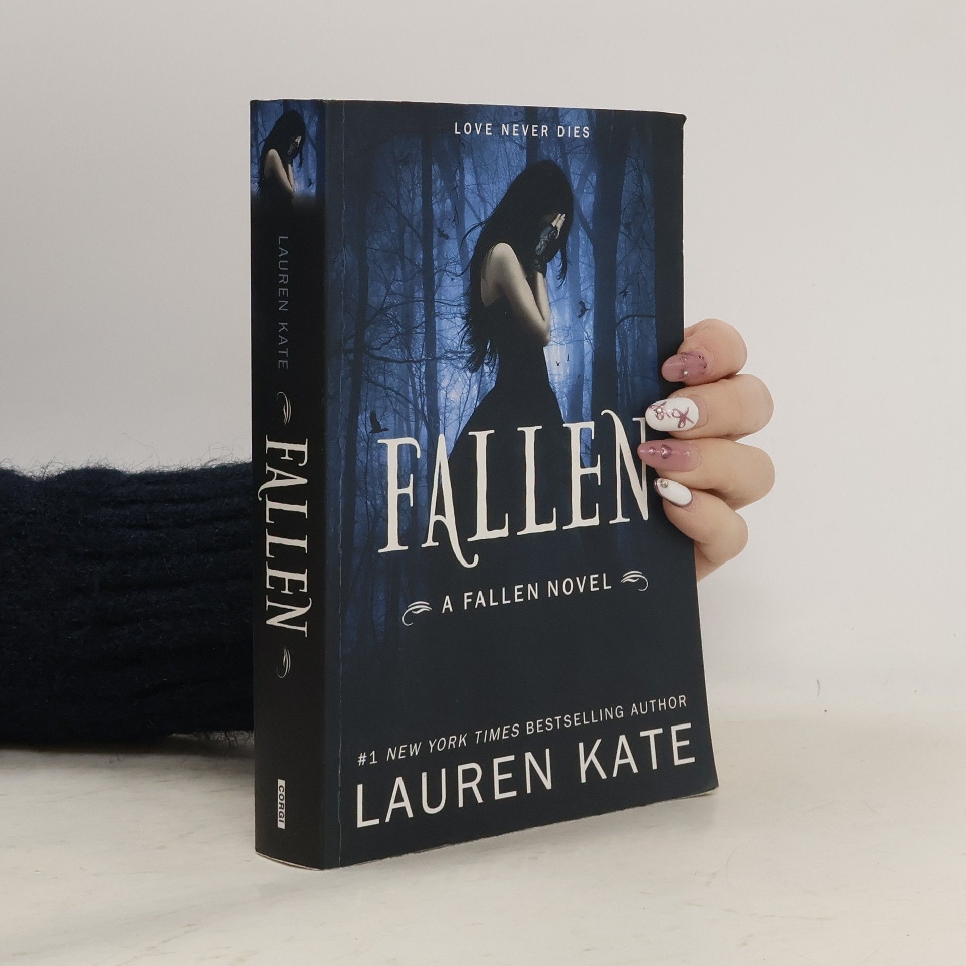 Lauren Kate Fallen