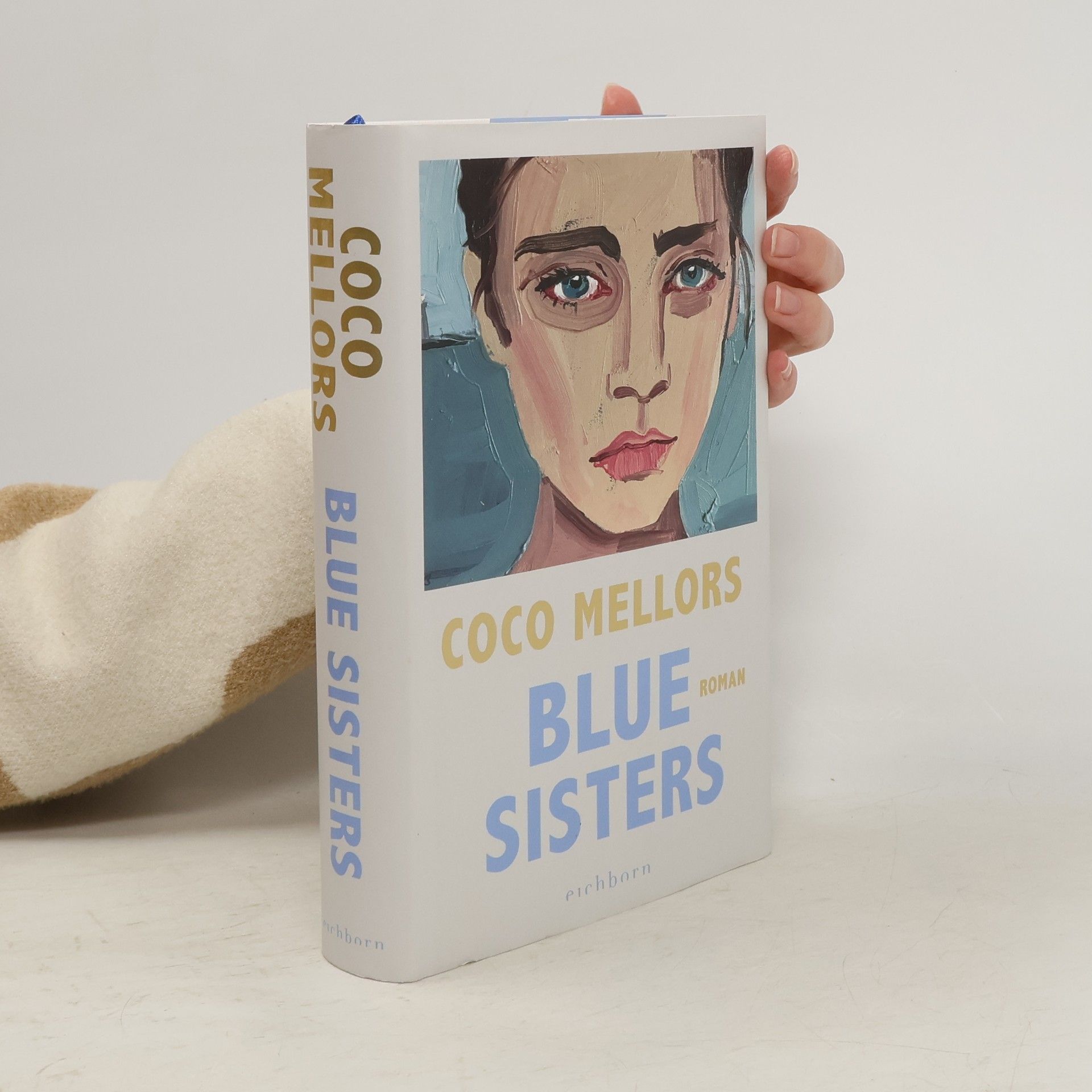 Coco Mellors Blue Sisters