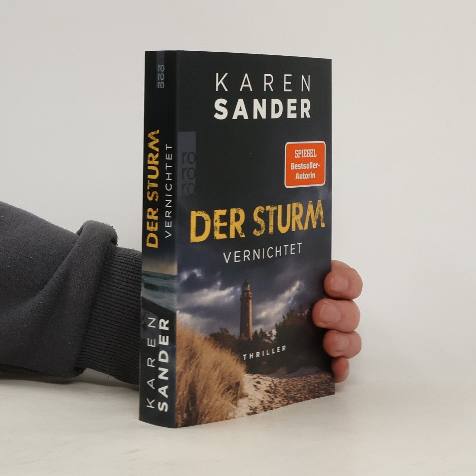 Sabine Martin Der Sturm. Vernichtet