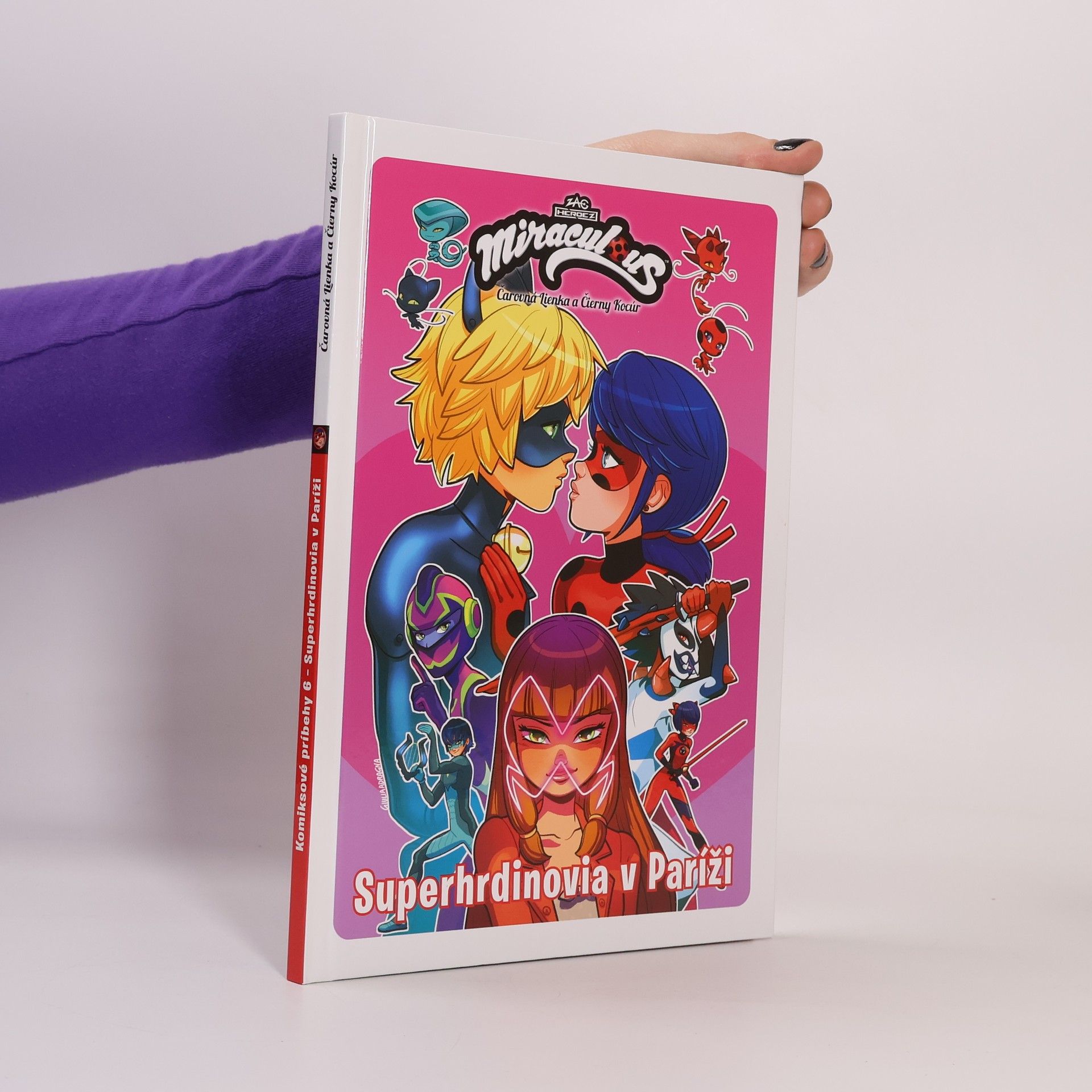 Superhrdinovia v Paříži