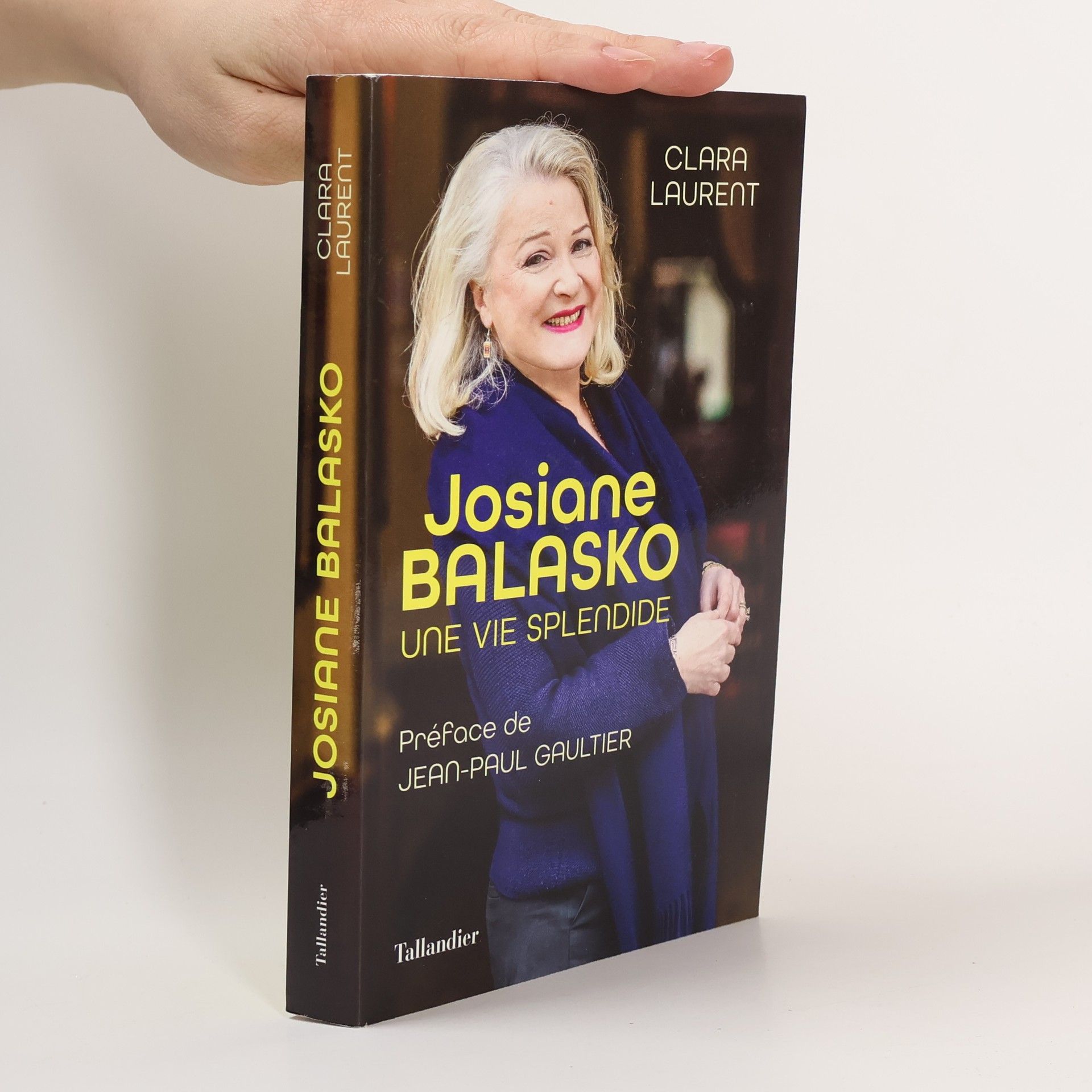 Josiane Balasko, une vie splendide