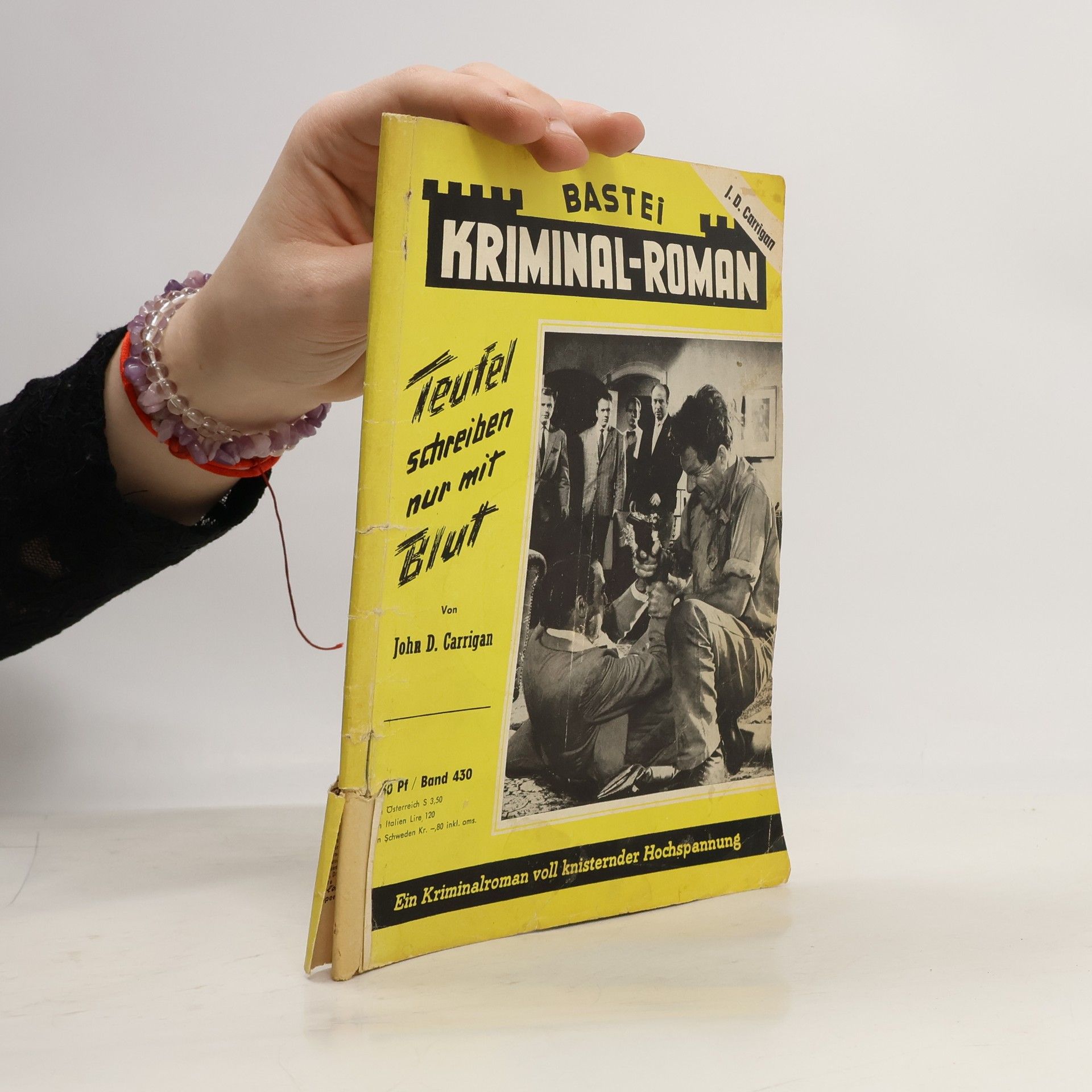 John D. Carrigan Kriminal-Roman 430. Teufel schreiben nur mit Blut