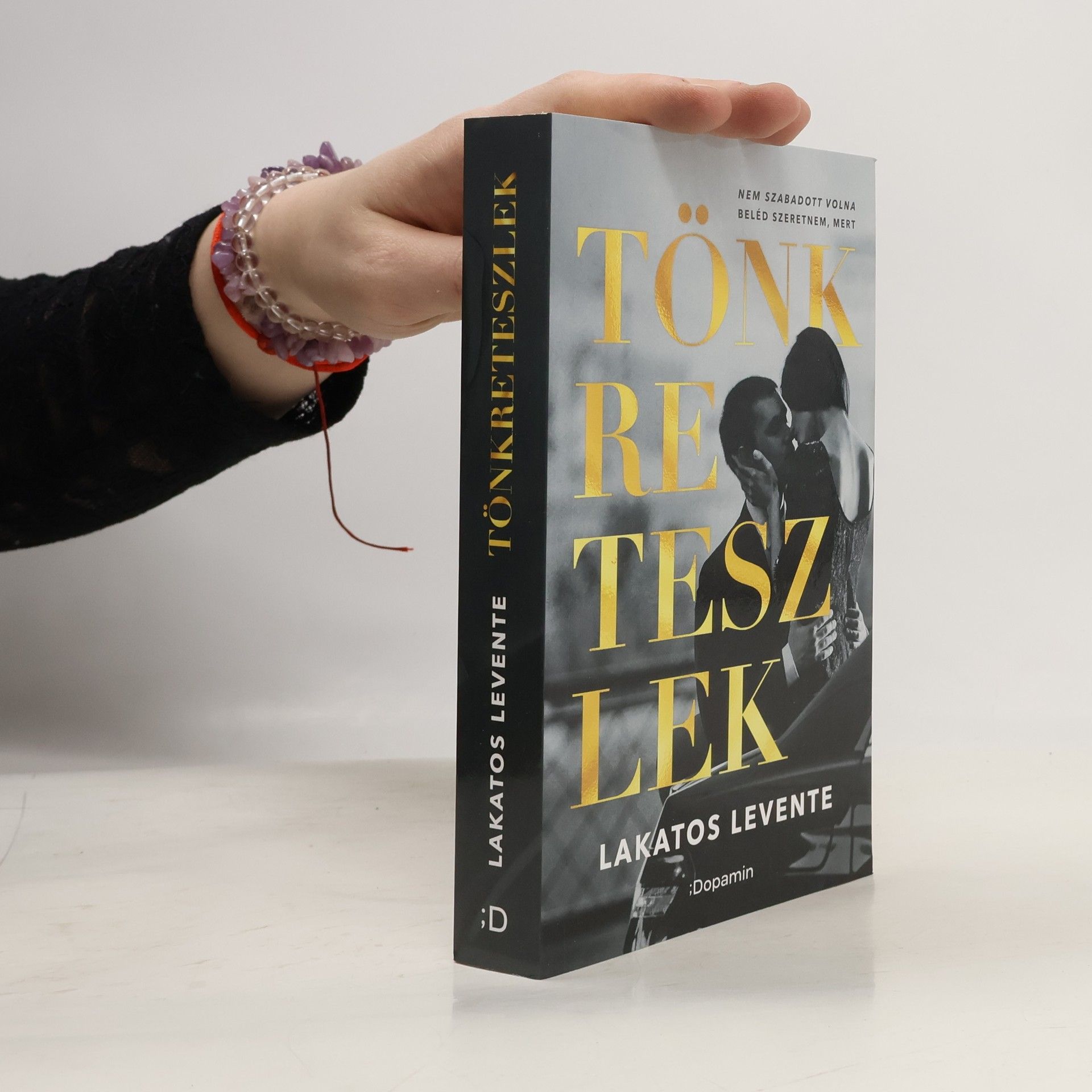 Lakatos Levente Tönkreteszlek