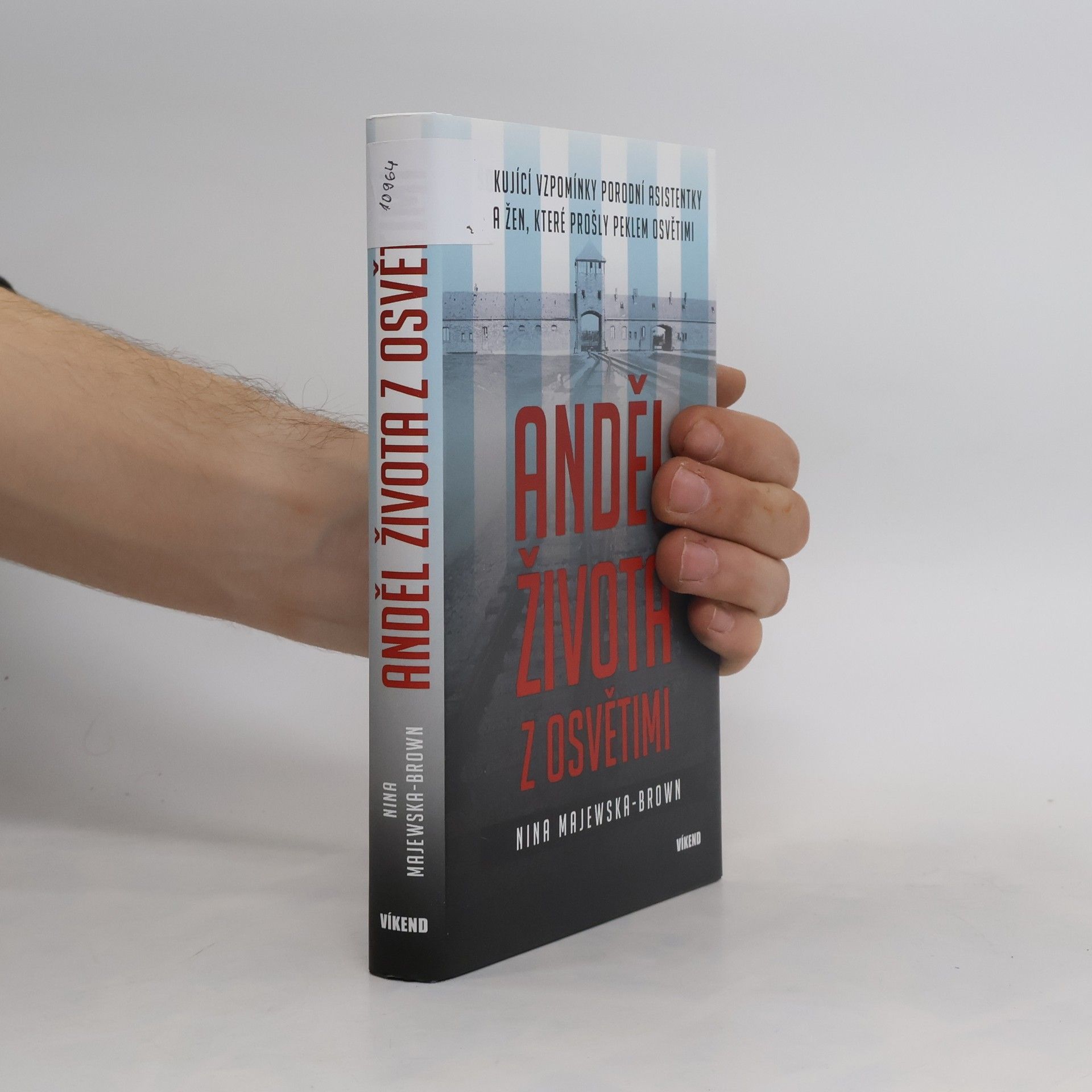 Nina Majewska-Brown Anděl života z Osvětimi