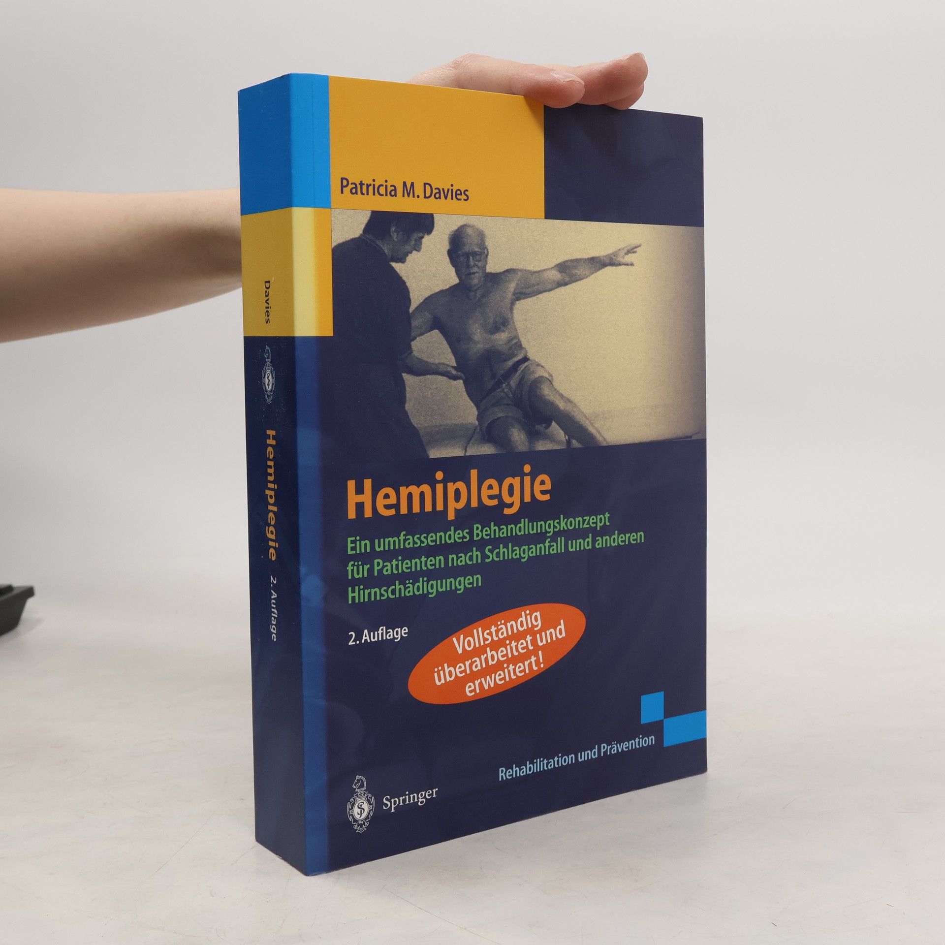 Patricia M. Davies Hemiplegie