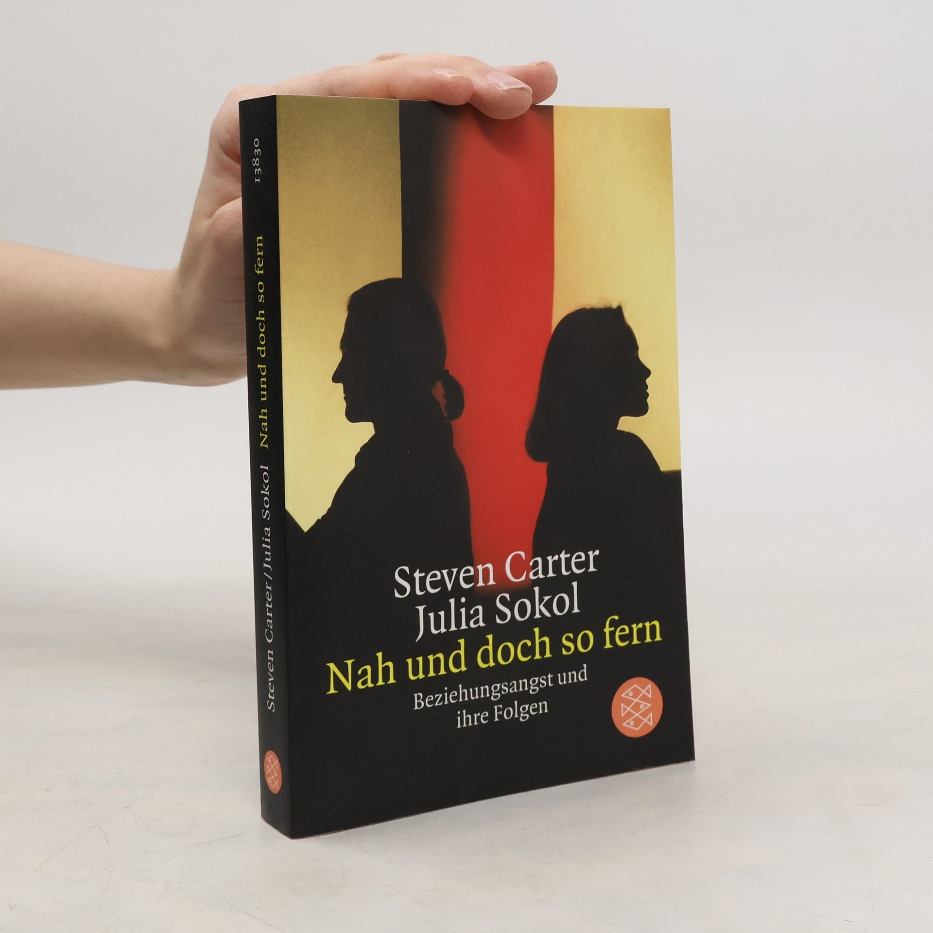 Nah und doch so fern