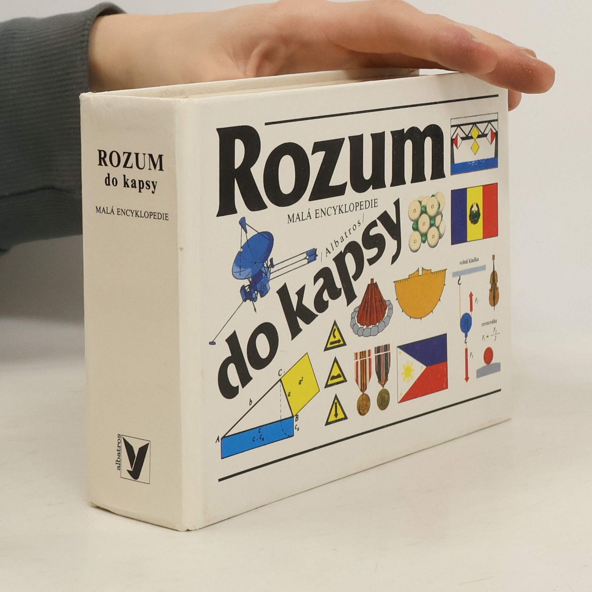 Michal Kudělka Rozum do kapsy. Malá encyklopedie