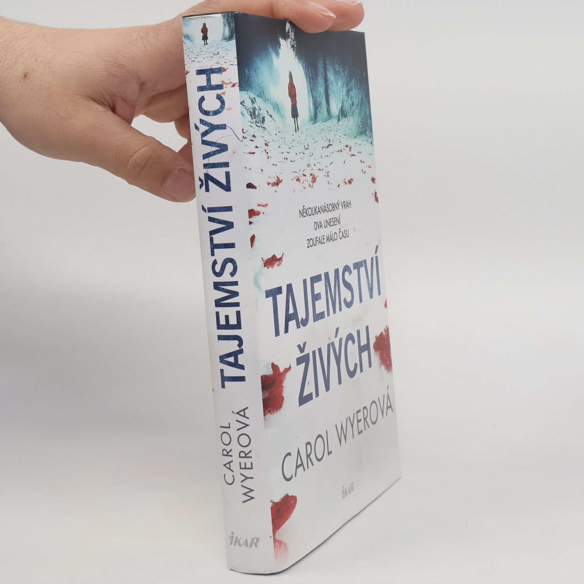 Carol Wyer Tajemství živých