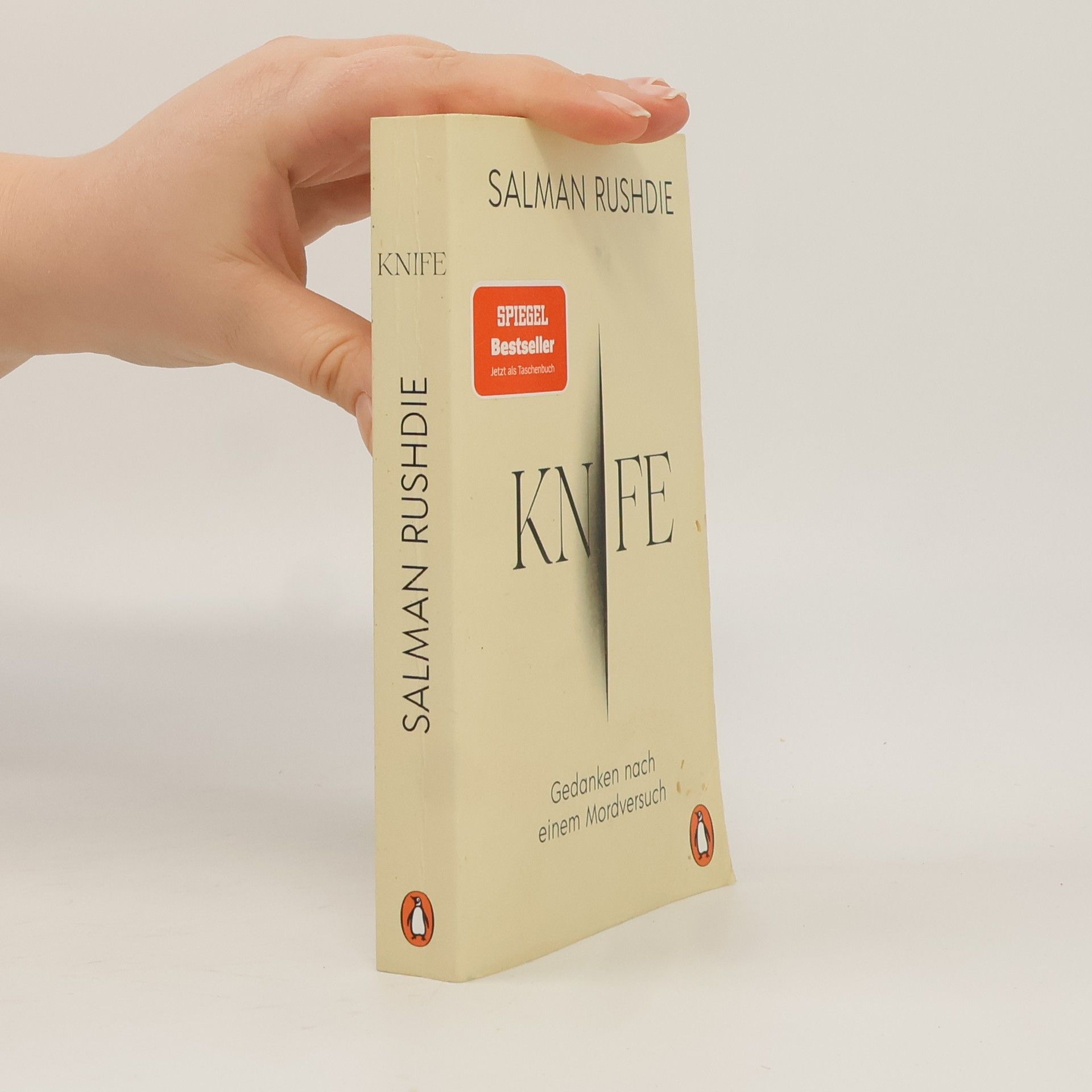 Salman Rushdie Knife