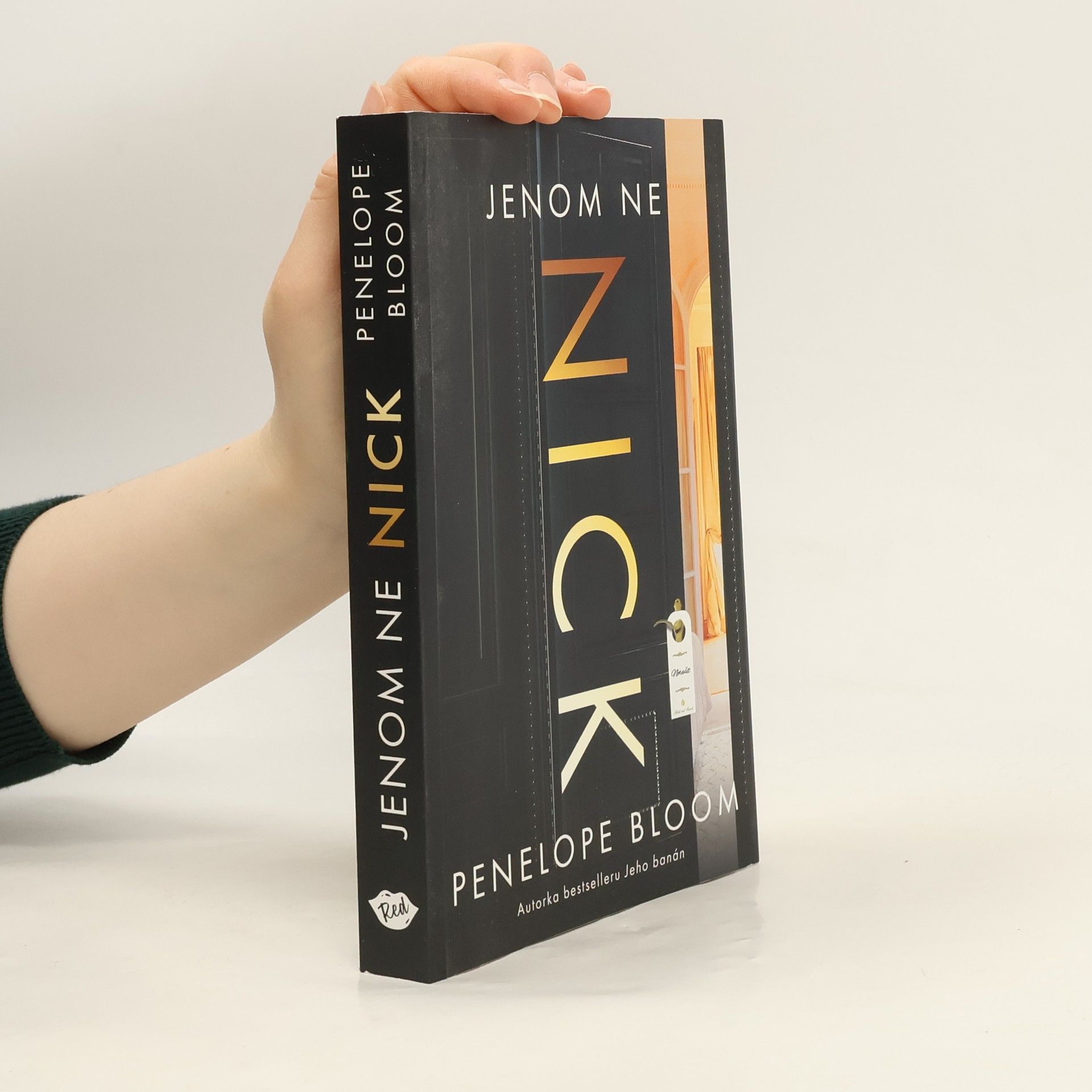 Penelope Bloom Jenom ne Nick