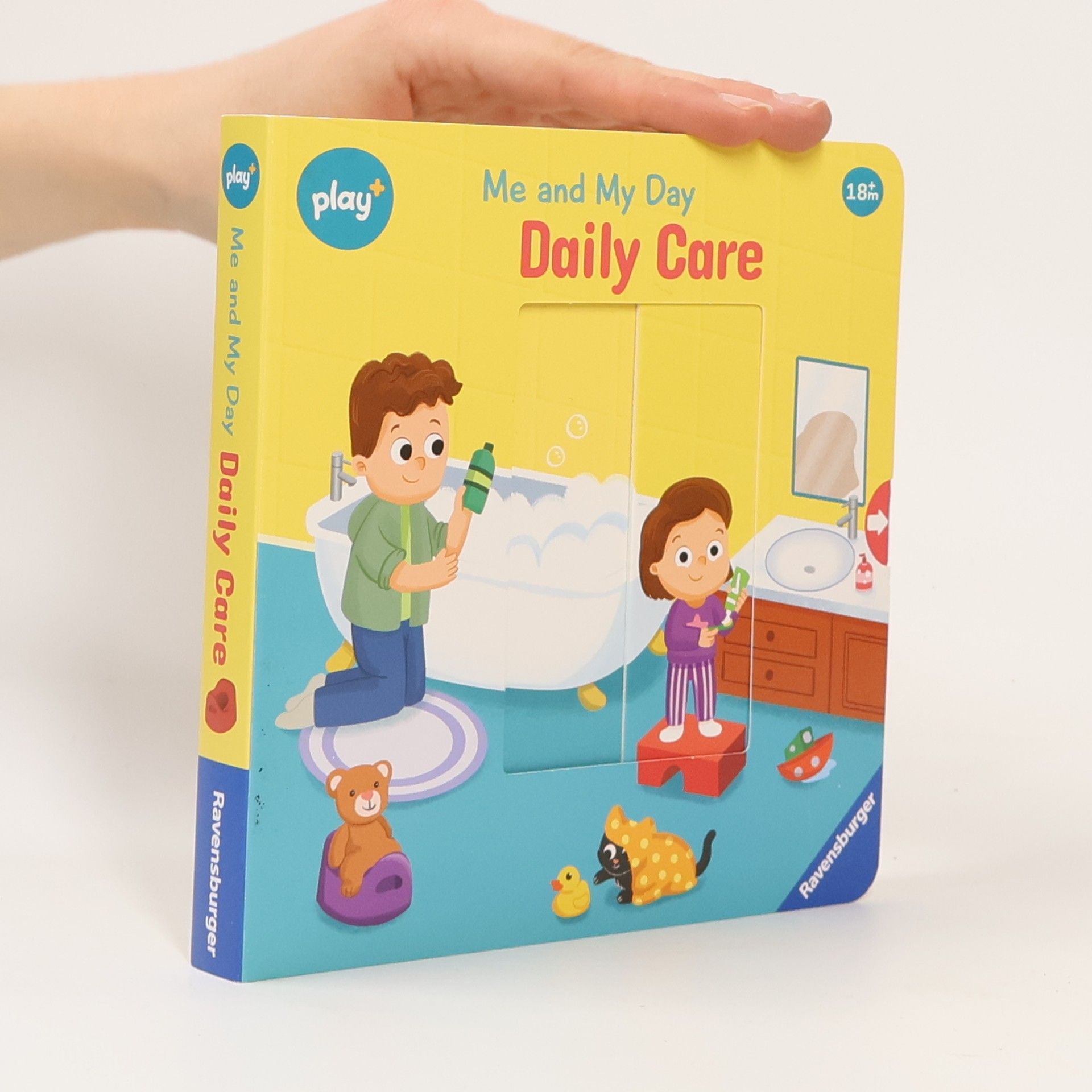 Maria Höck Play+ Mein erstes Schiebebuch Play+ Me and My Day: Daily Care