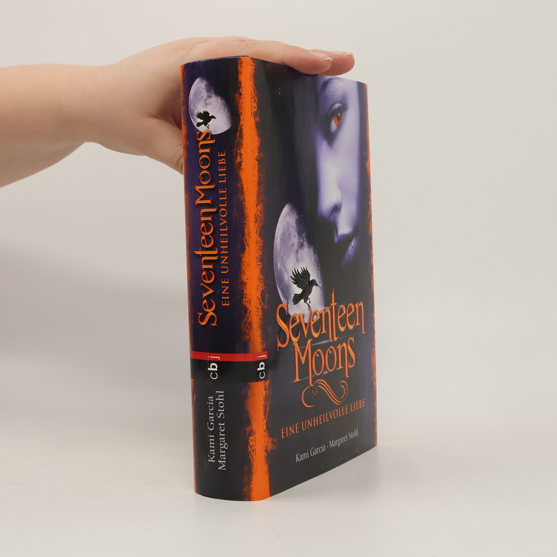 Kami Garcia Seventeen moons