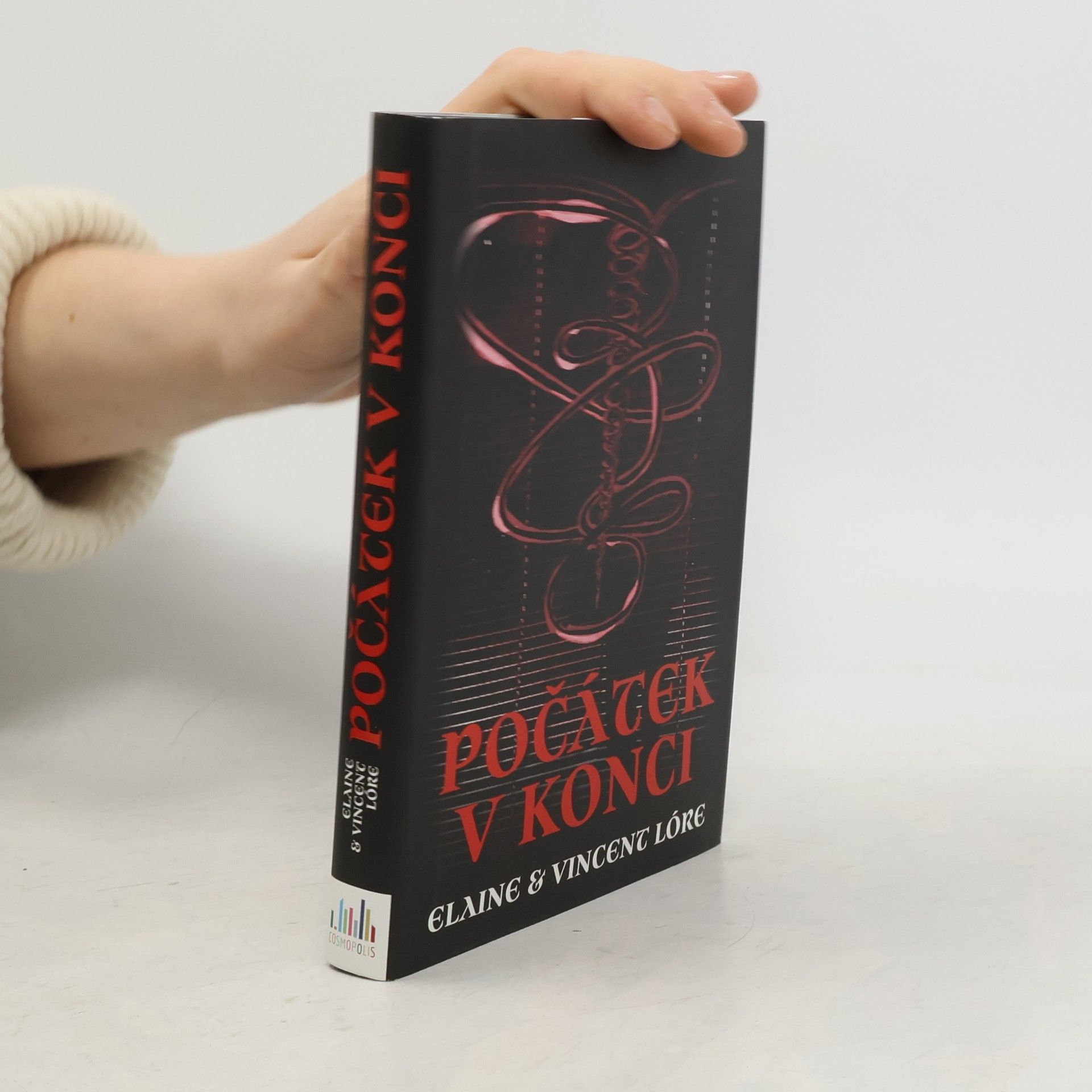 Elaine Lóre Počátek v konci