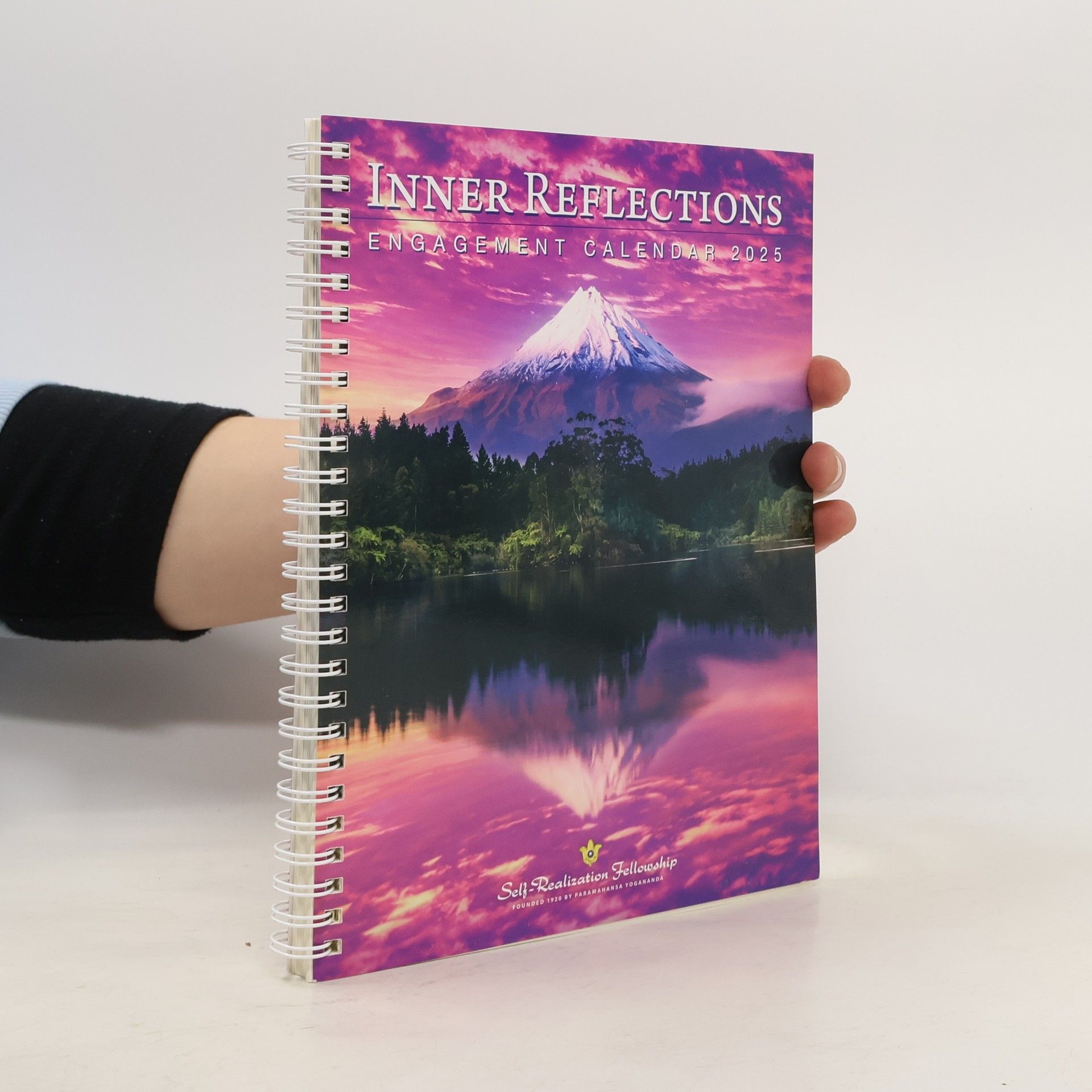 Inner Reflections Engagement Calendar 2025