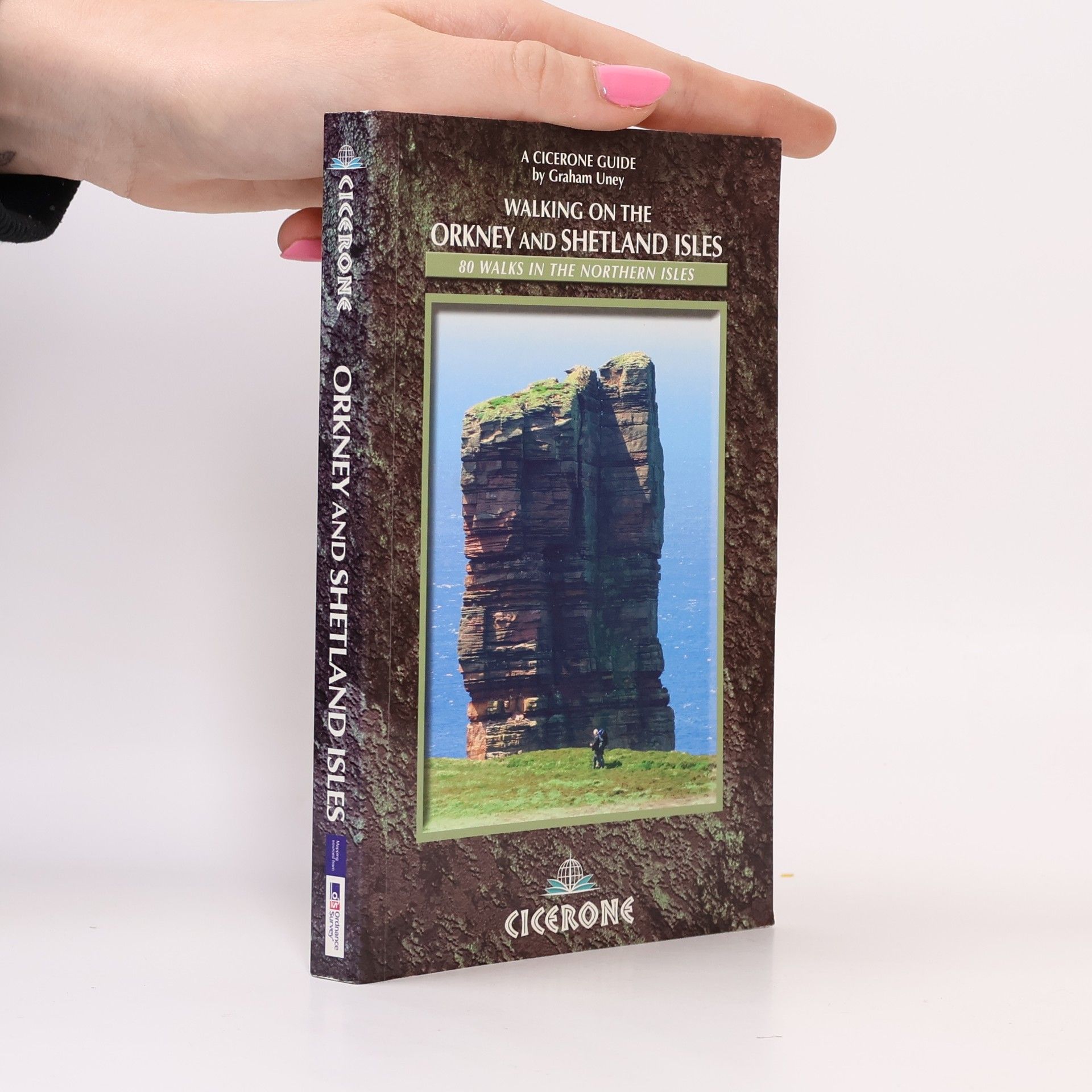 Graham Uney Cicerone Guide: Walking on the Orkney and Shetland Isles