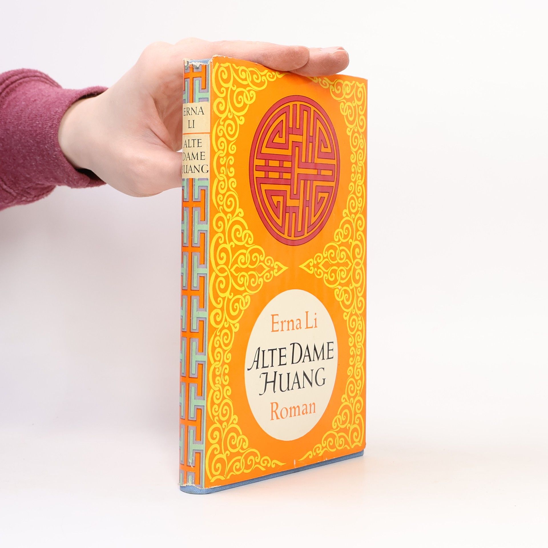 Erna Li Alte Dame Huang
