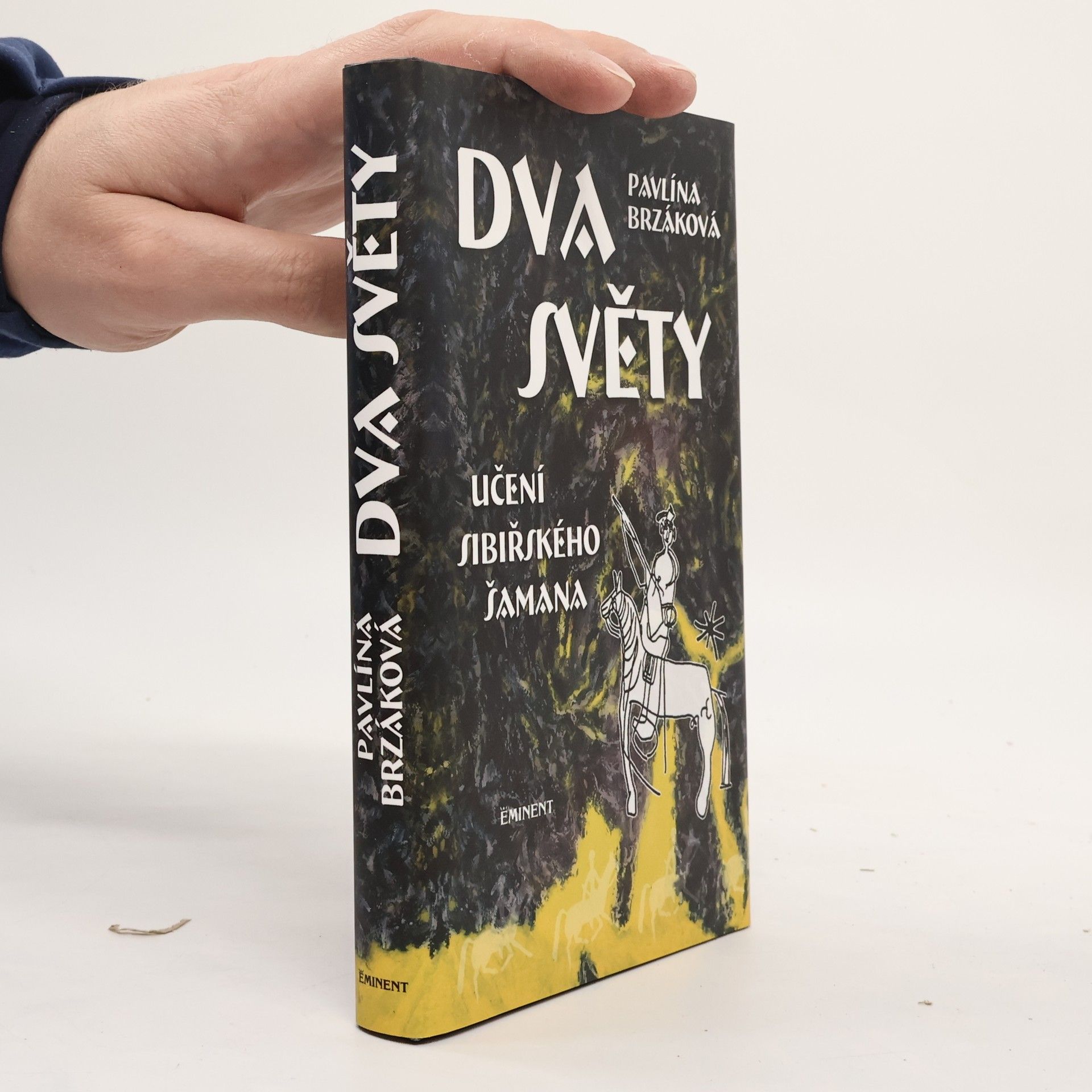 Pavlína Brzáková Dva světy