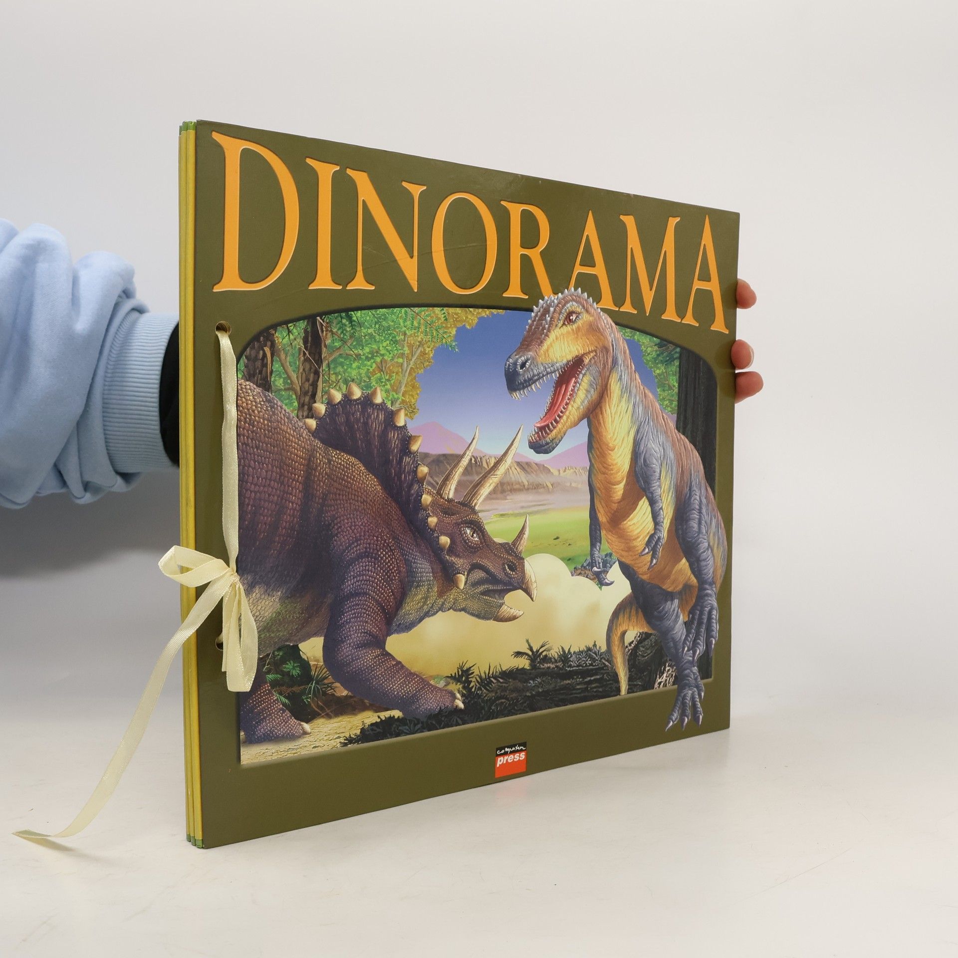 Dinorama (pop-up leporelo)