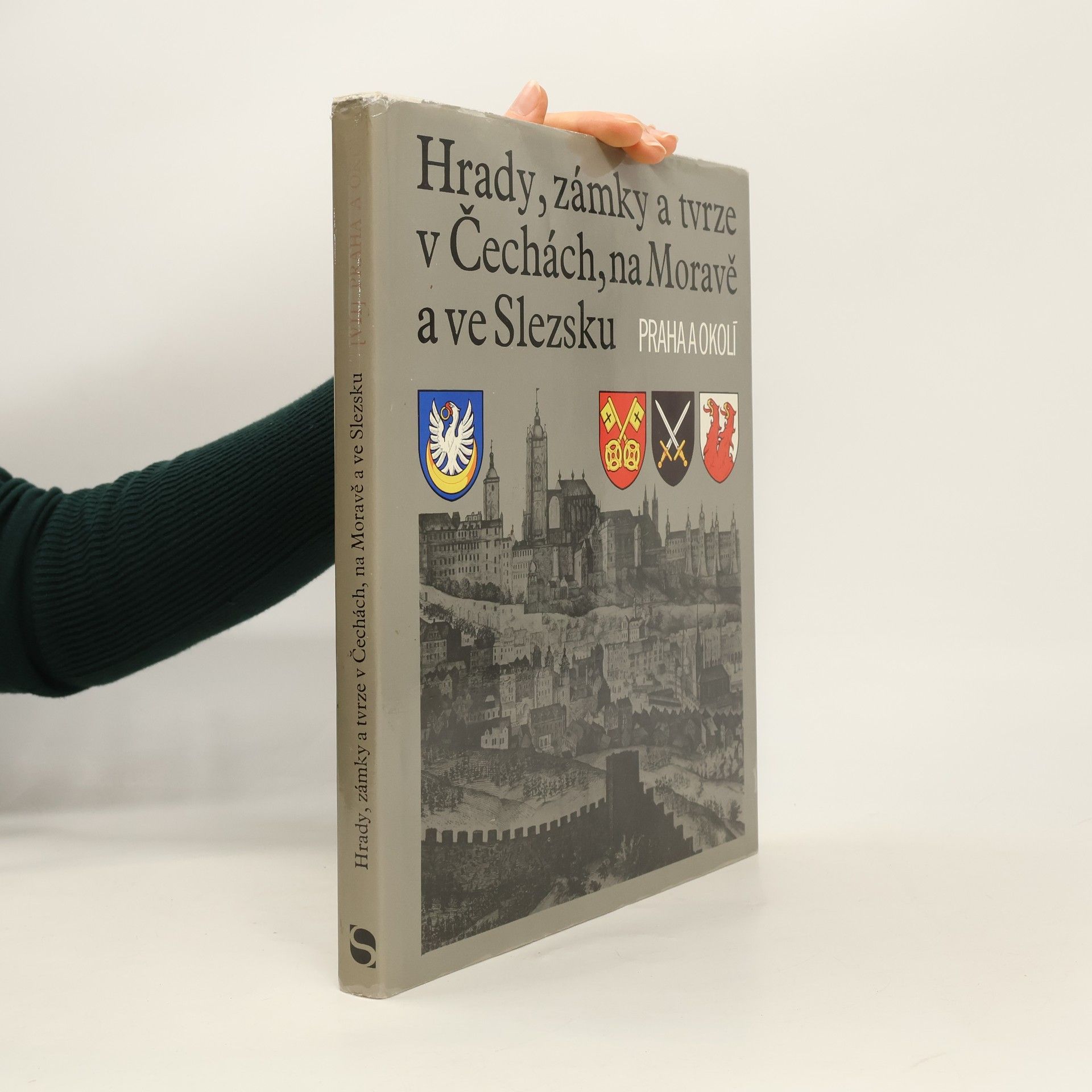 Various authors Hrady, zámky a tvrze v Čechách, na Moravě a ve Slezsku VII. Praha a okolí