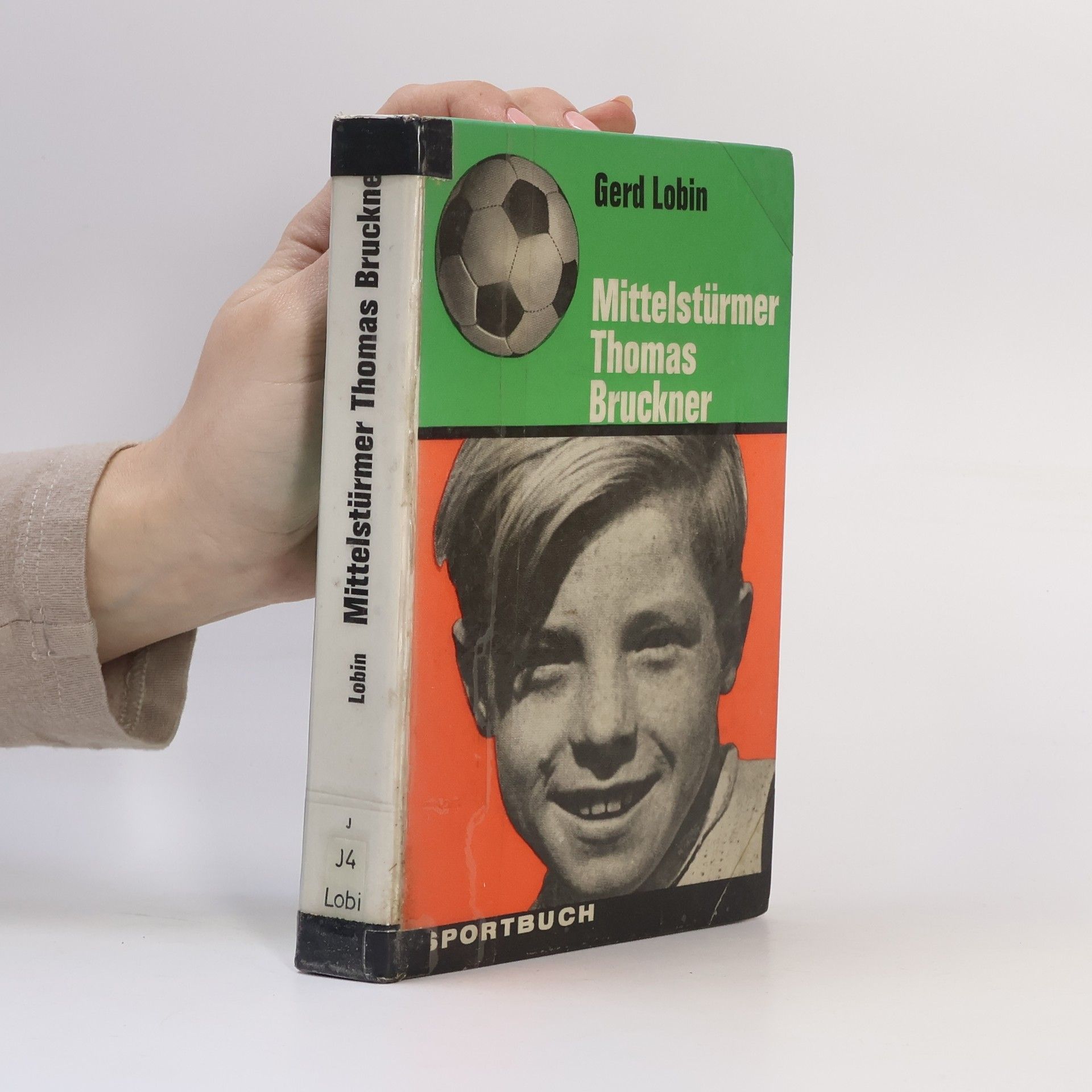 Mittelstürmer Thomas Bruckner