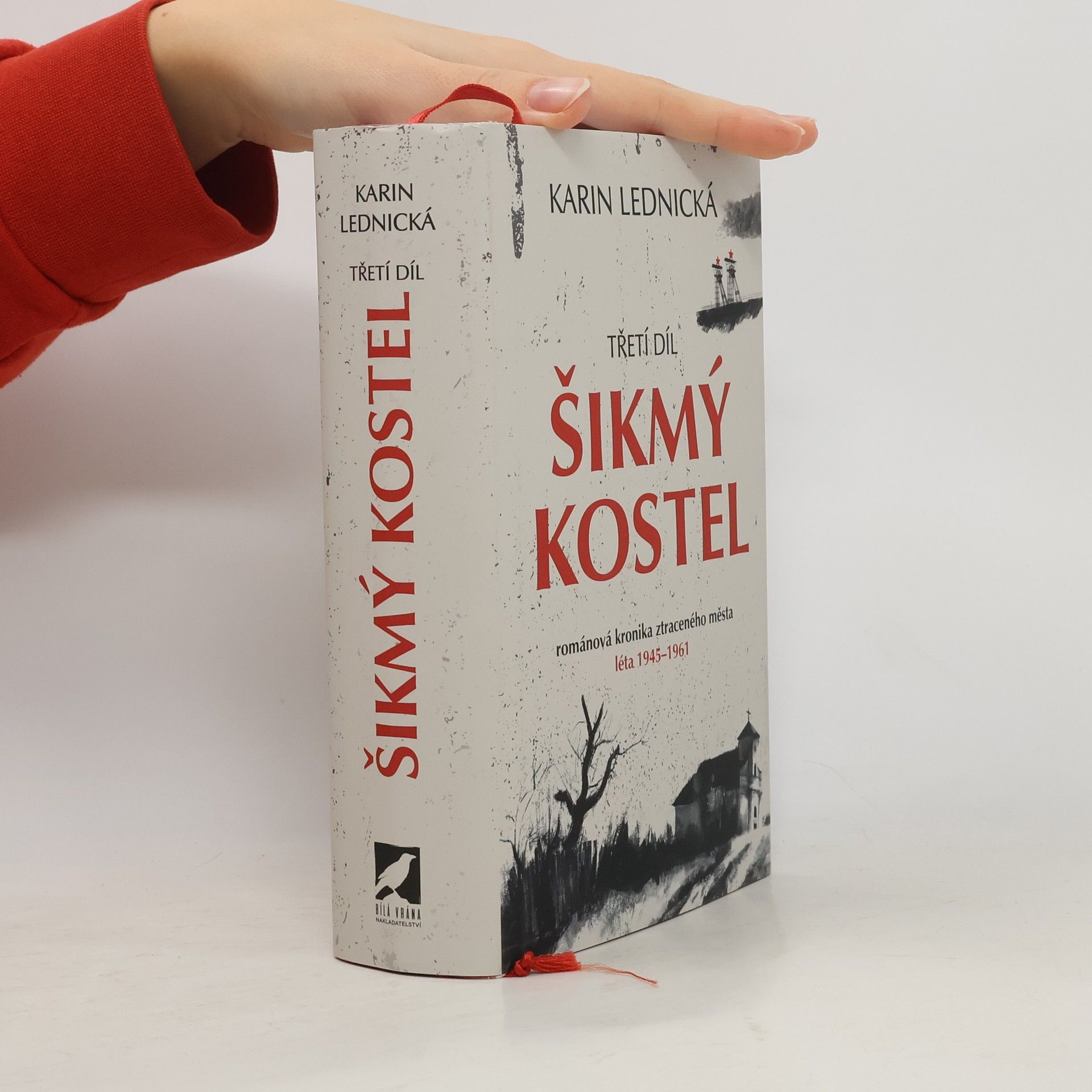 Karin Lednická Šikmý kostel 3