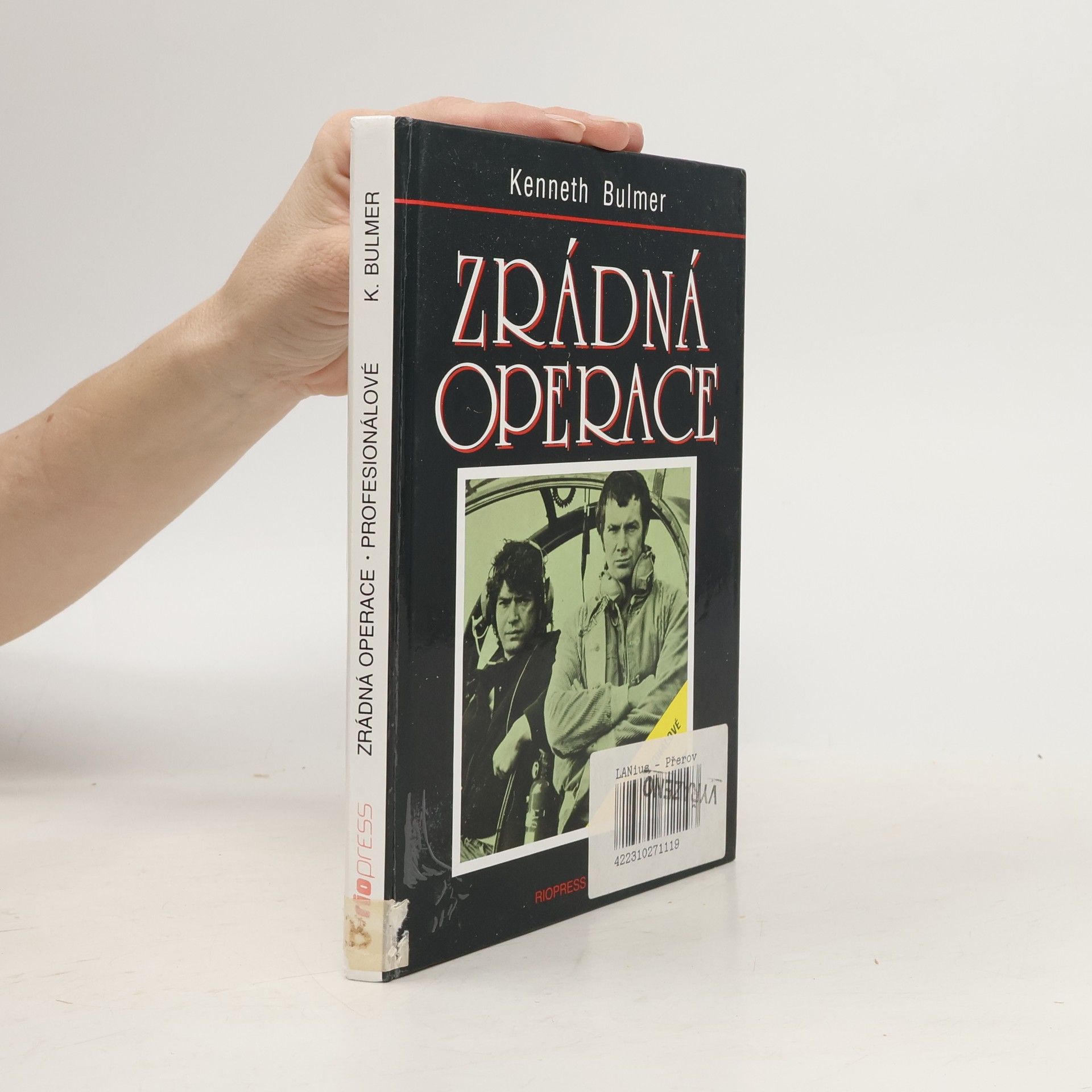 Kenneth Bulmer Zrádná operace