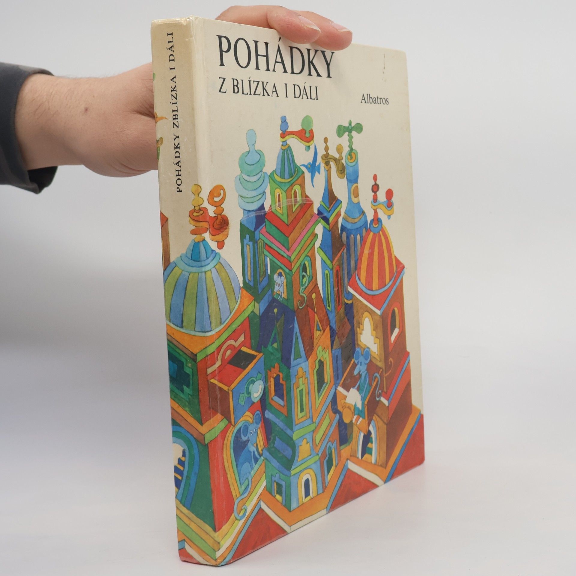 Auteurscollectief Pohádky z blízka i dáli