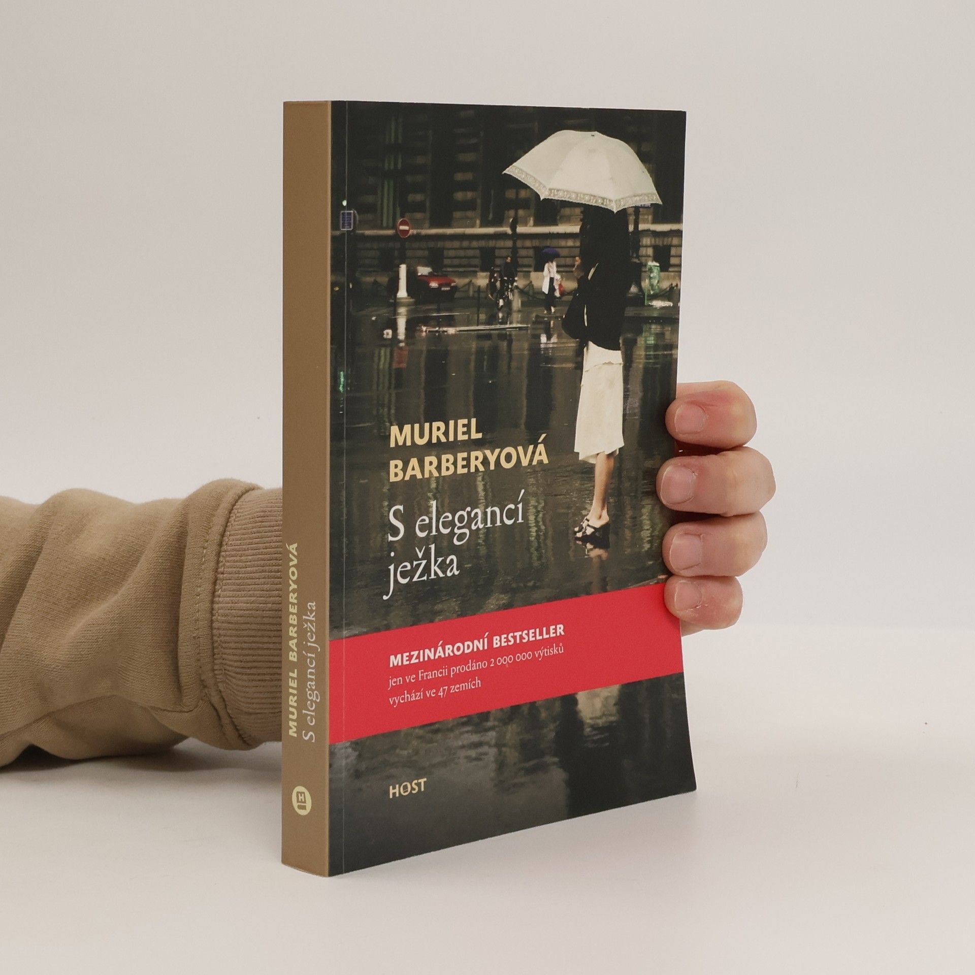 Muriel Barbery S elegancí ježka