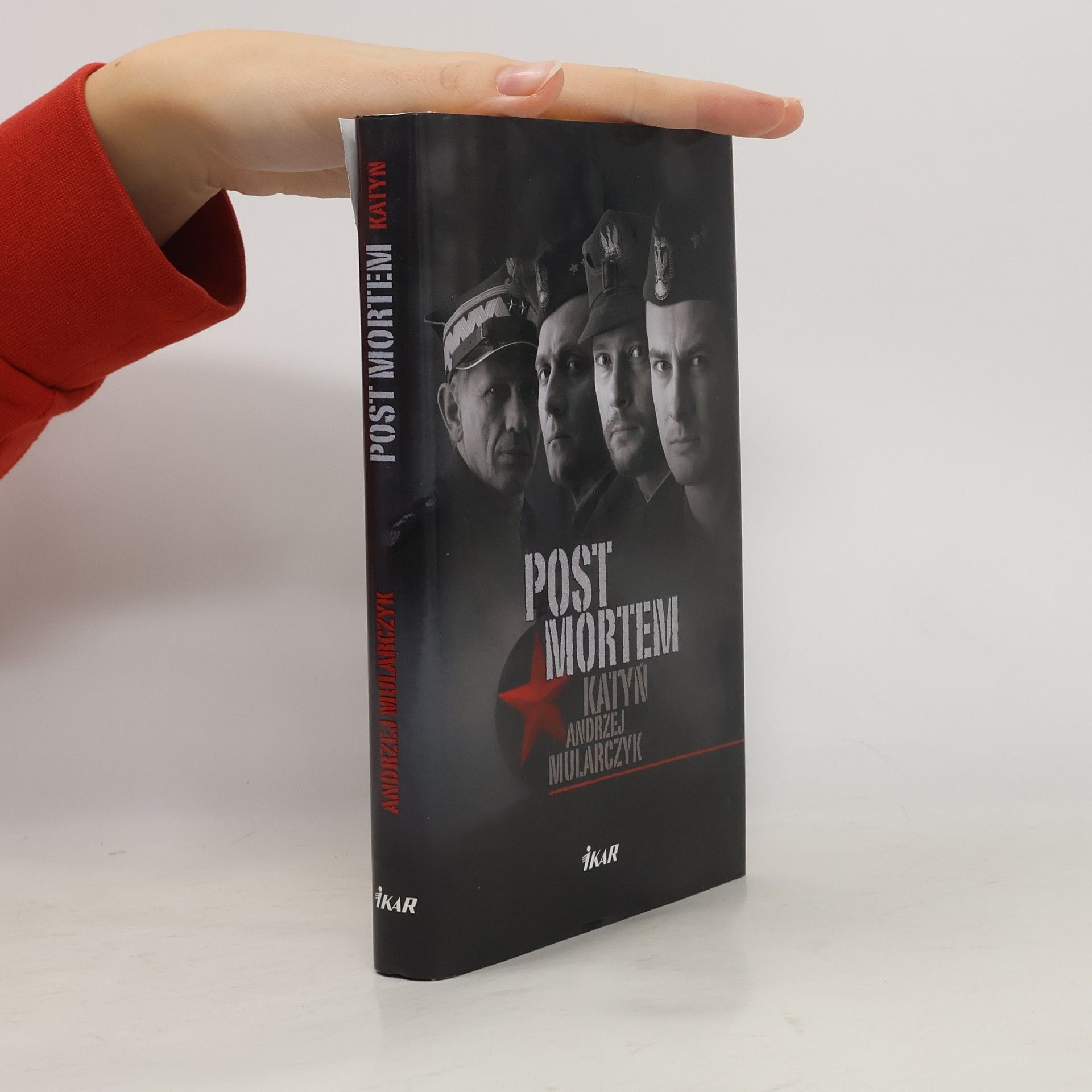 Andrzej Mularczyk Post mortem - Katyň