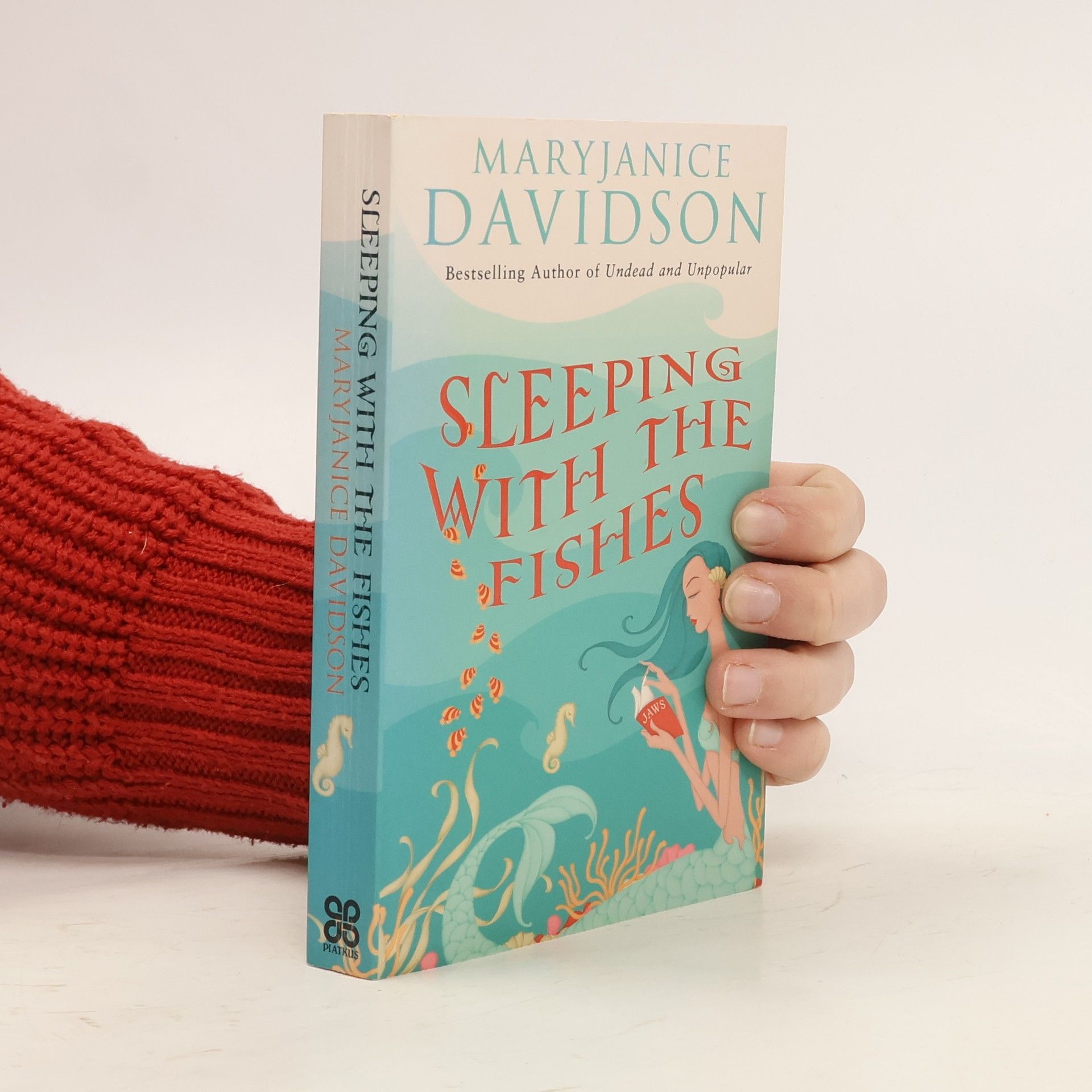 MaryJanice Davidson Sleeping with the Fishes