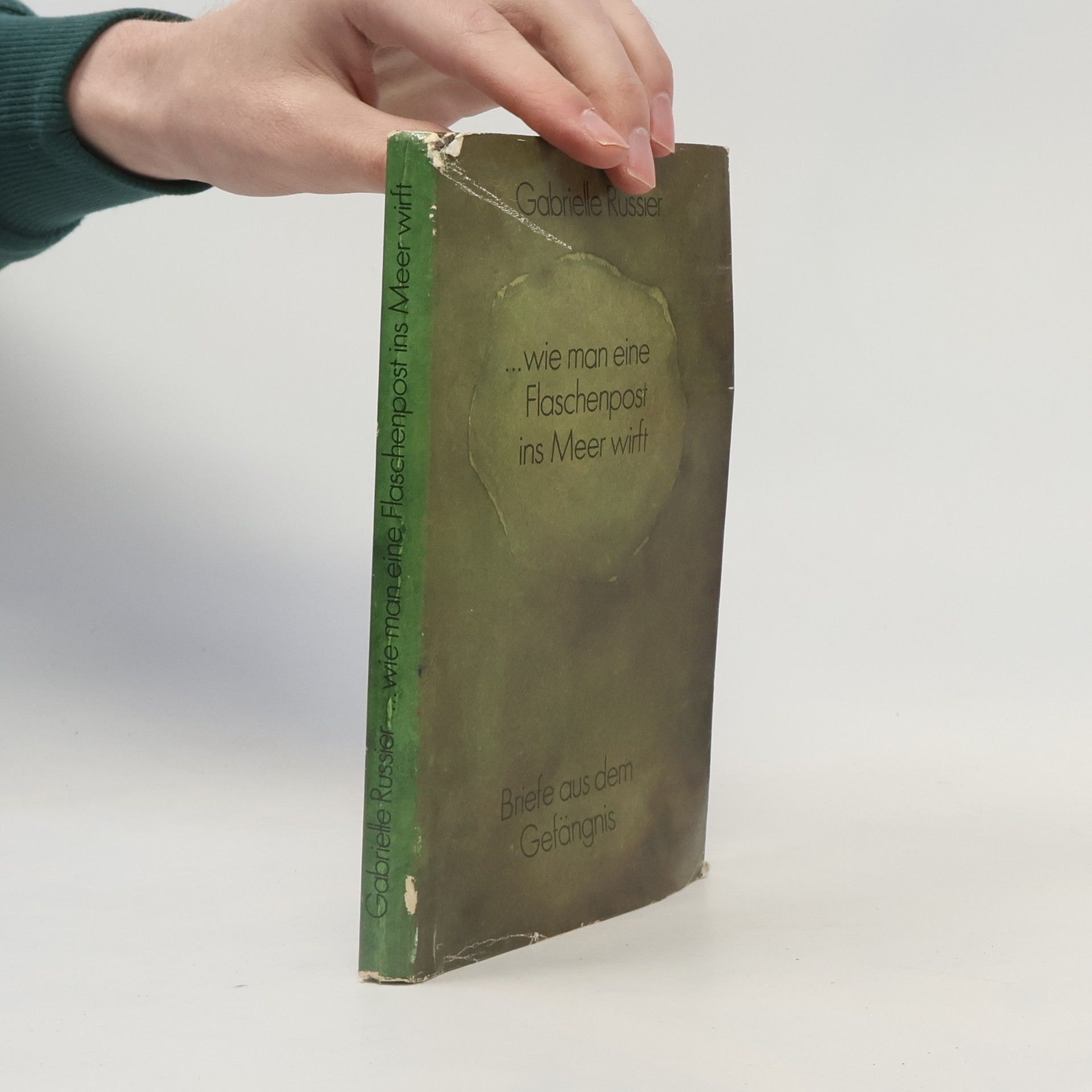 Gabrielle Russier ...wie man eine Flaschenpost ins Meer wirft