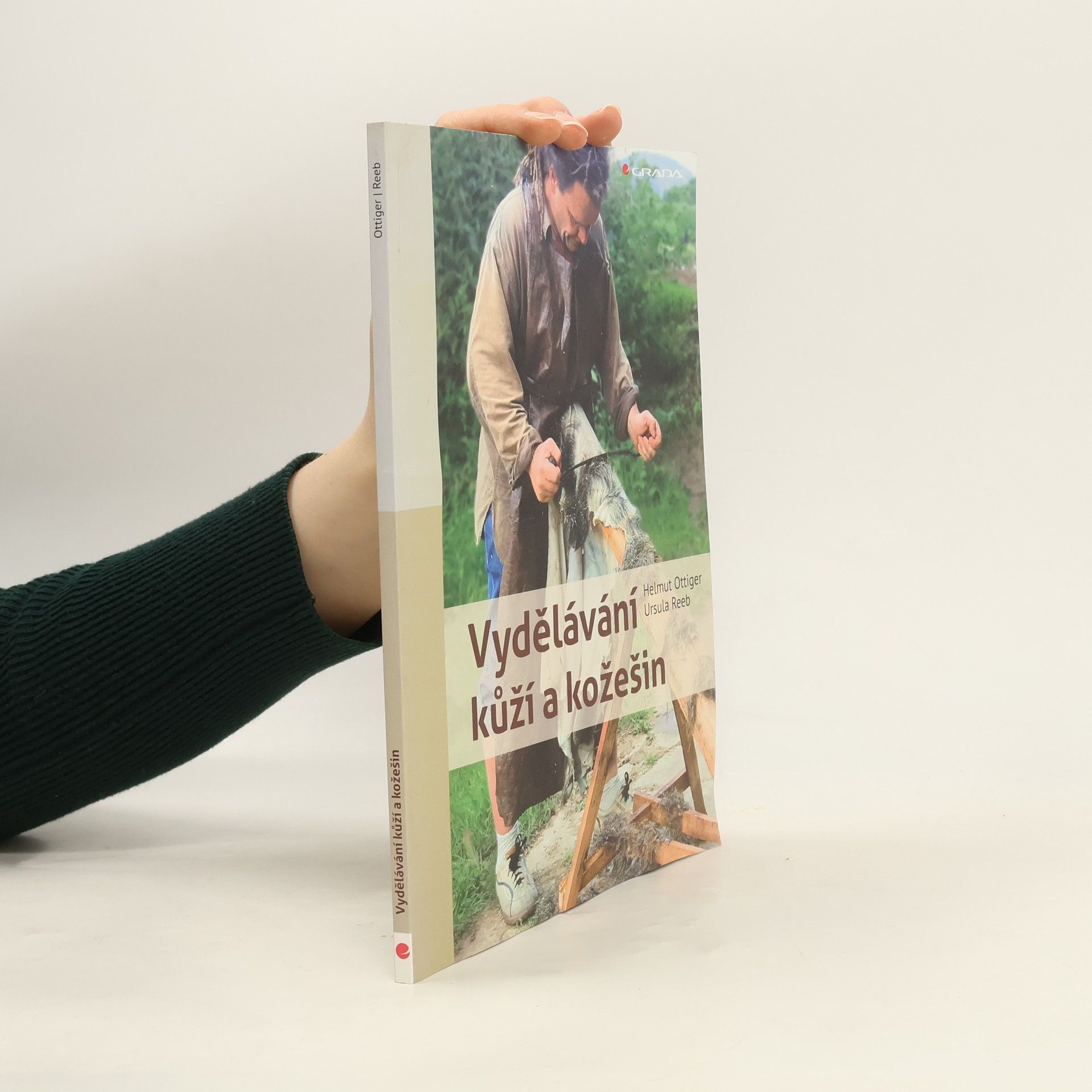 Ursula Reeb Vydělávání kůží a kožešin