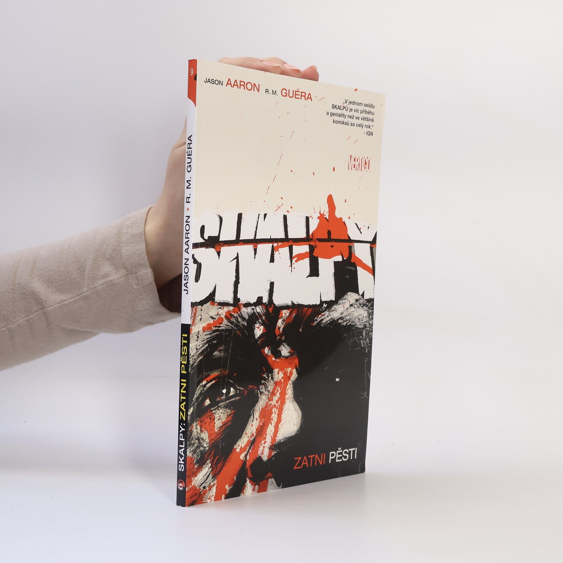 Jason Aaron Zatni pěsti