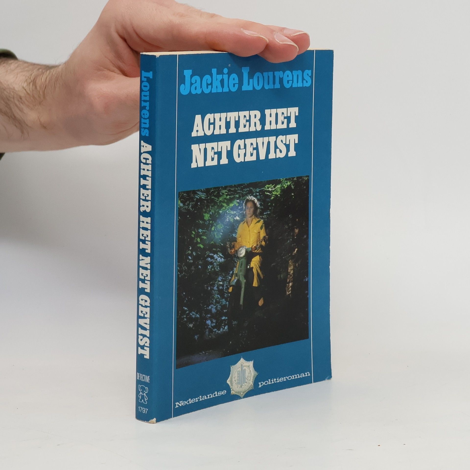 Jackie Lourens Achter het net gevist