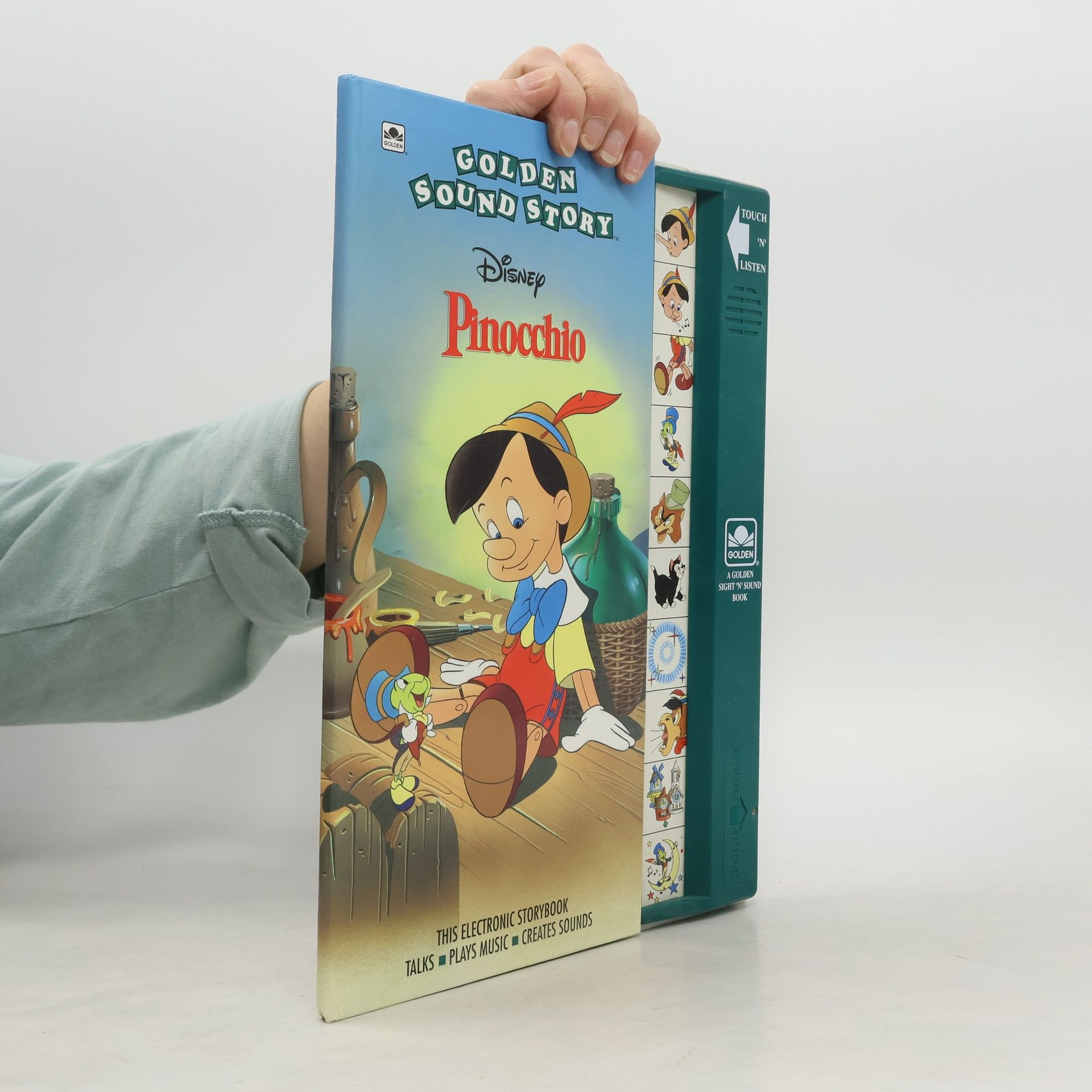 Walt Disney Pinocchio - This Electronic Storybook Talks, Plays Music, Creates Sounds