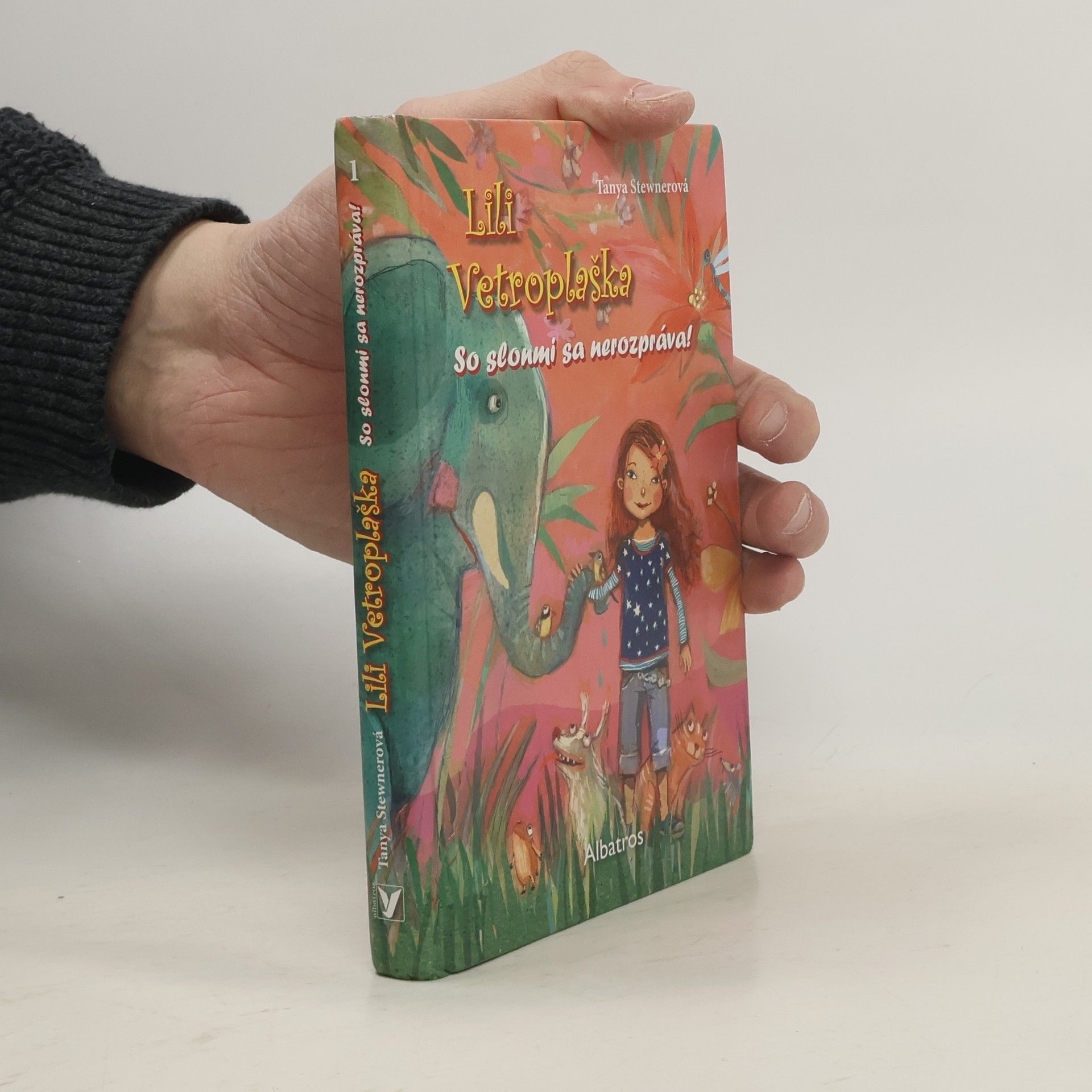 So slonmi sa nerozpráva!