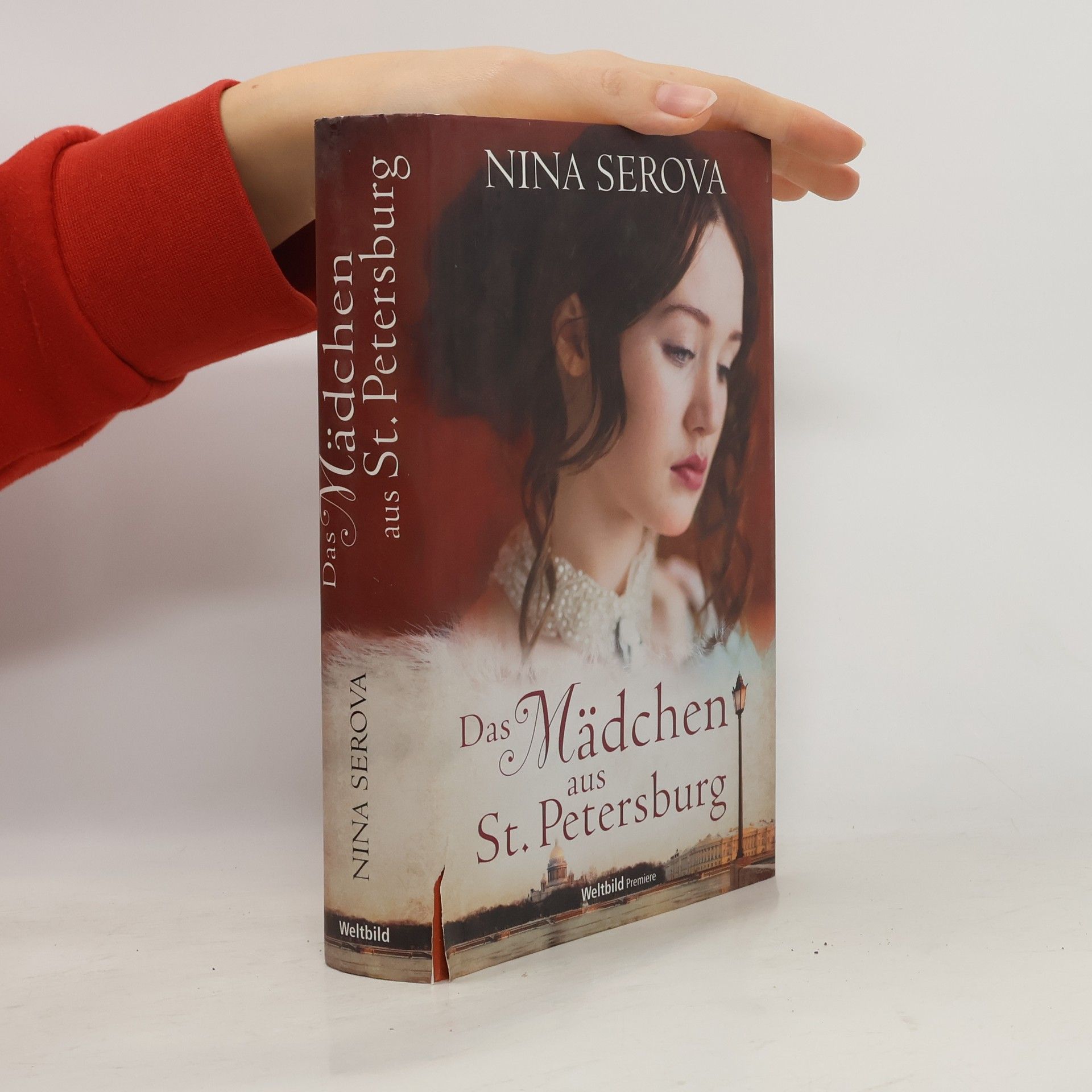 Nina Serova Das Mädchen aus St. Petersburg