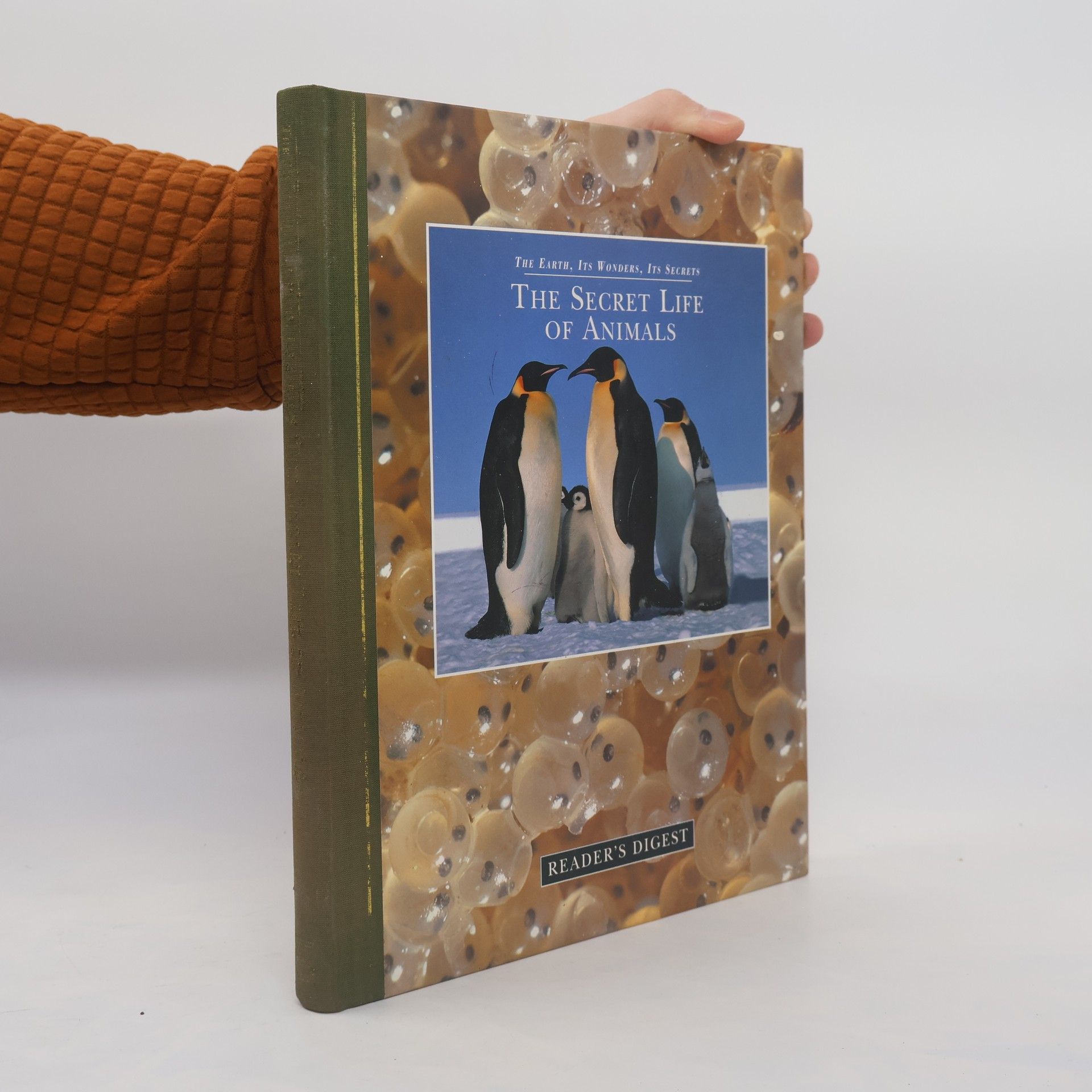 Michael Bright The Earth, Its Wonders, Its Secrets. The Secret Life of Animals