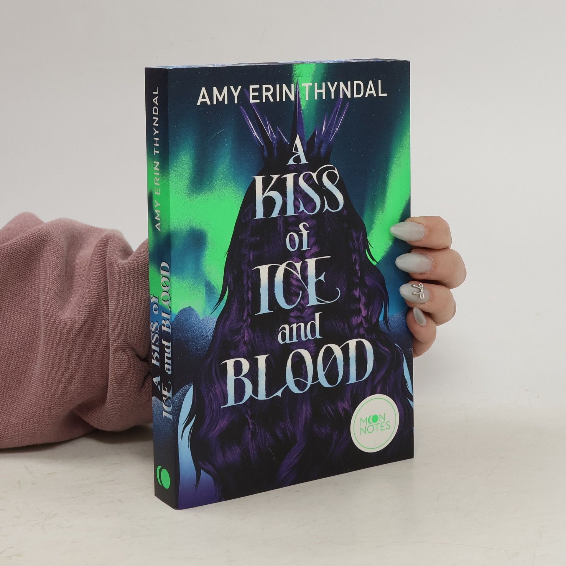 Amy Erin Thyndal A Kiss of Ice and Blood