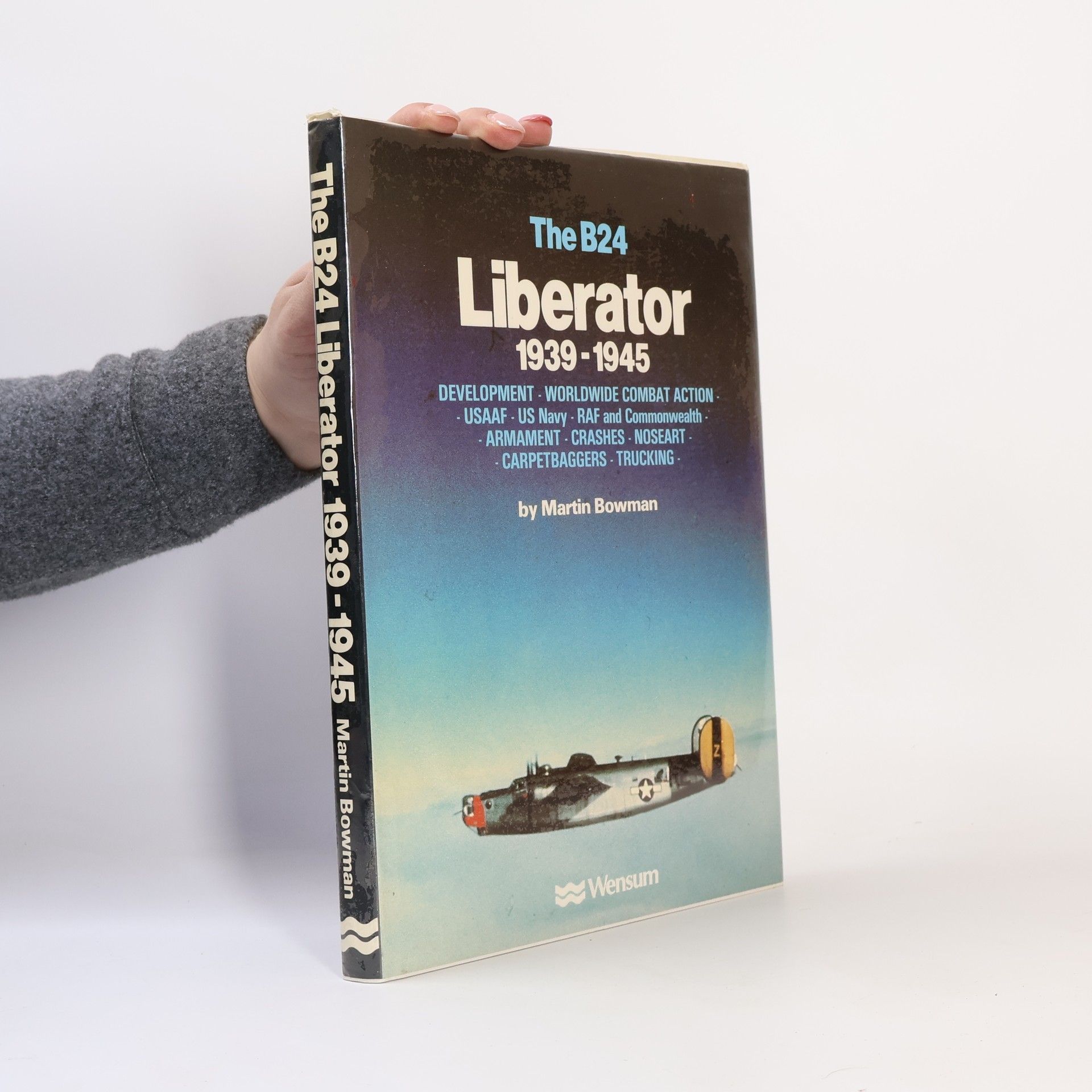 The B-24 Liberator, 1939-1945