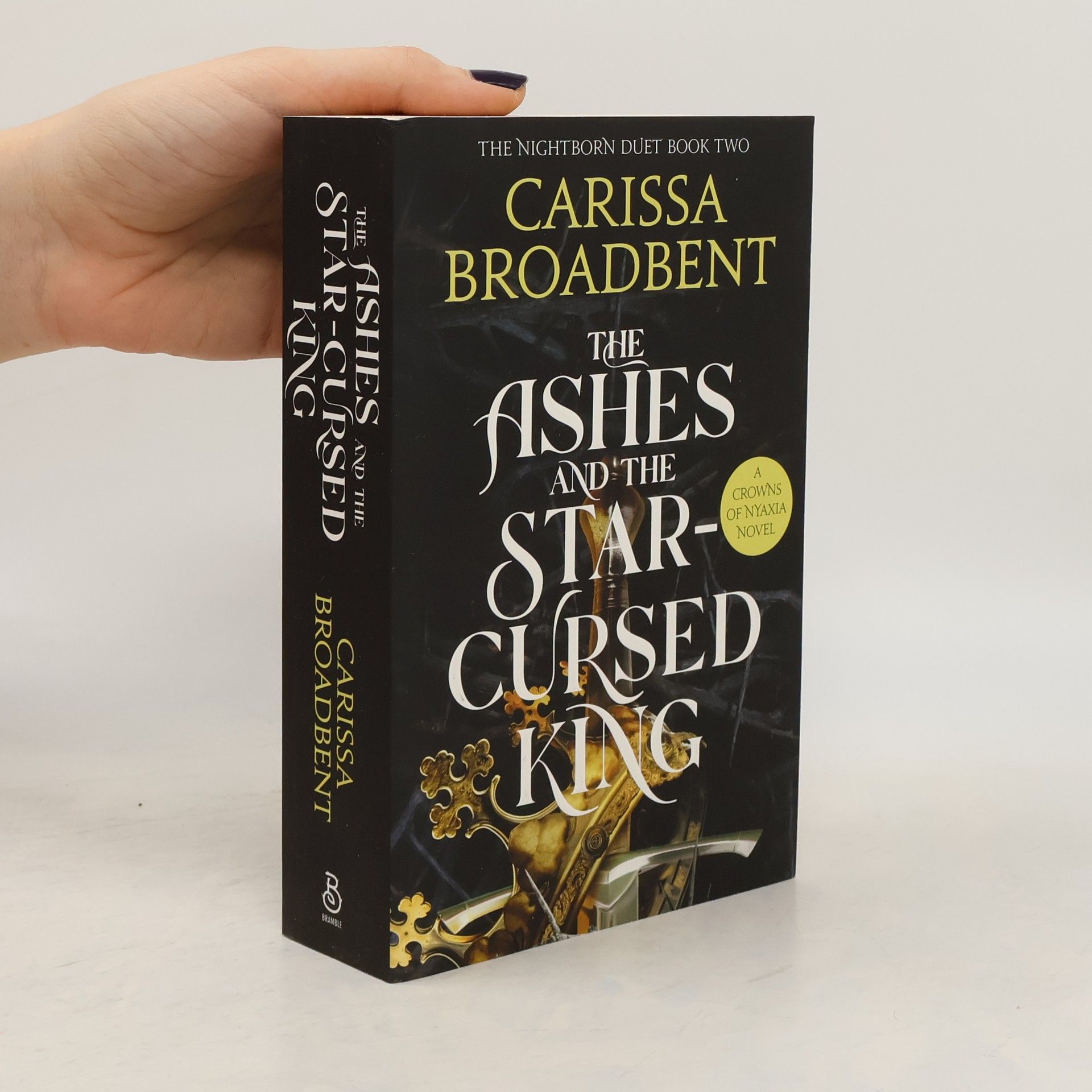 Carissa Broadbent The Ashes and the Star-Cursed King