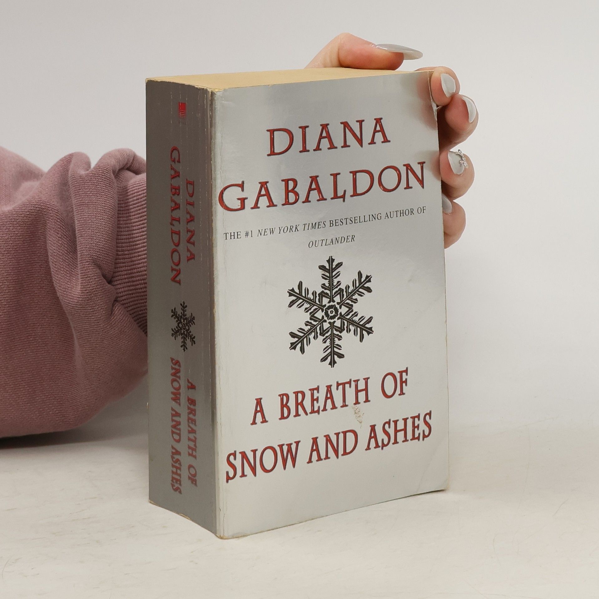 Diana Gabaldon A breath of snow and ashes