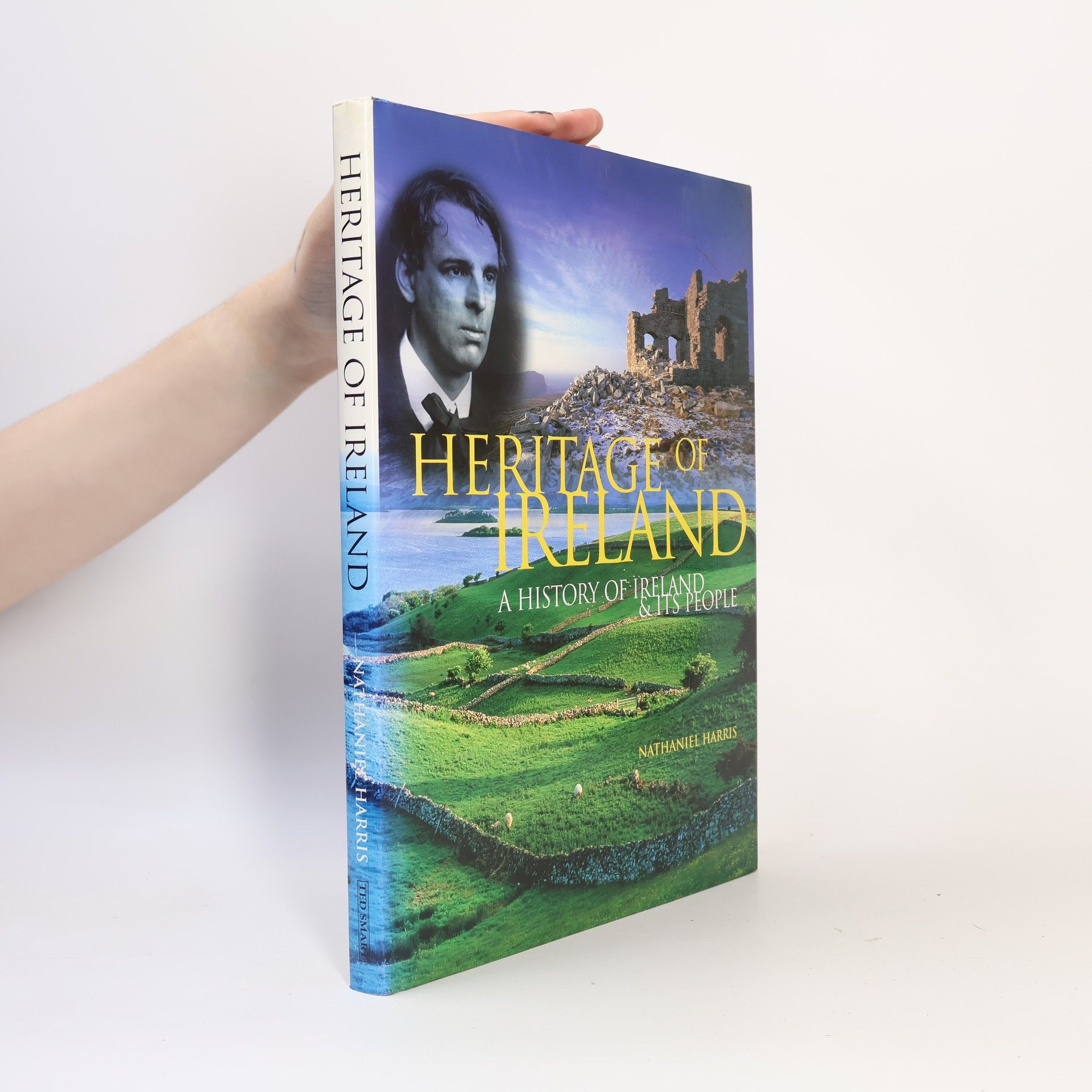 Nathaniel Harris Hamlyn Heritage Of Ireland