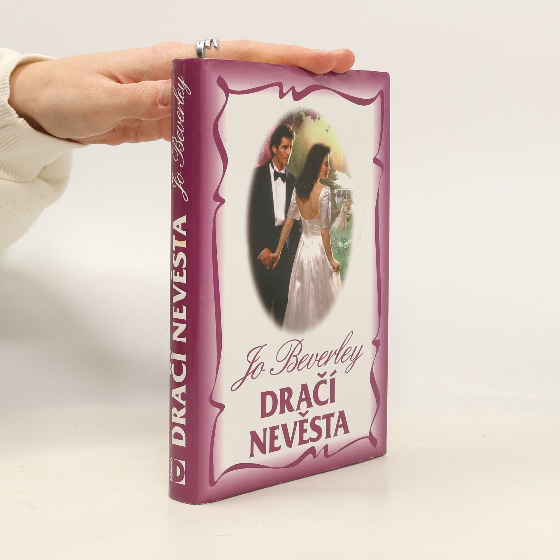 Jo Beverley Dračí nevěsta