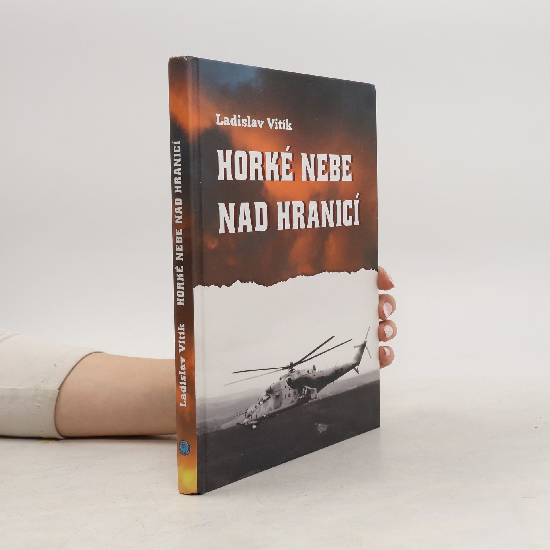 Ladislav Vitík Horké nebe nad hranicí