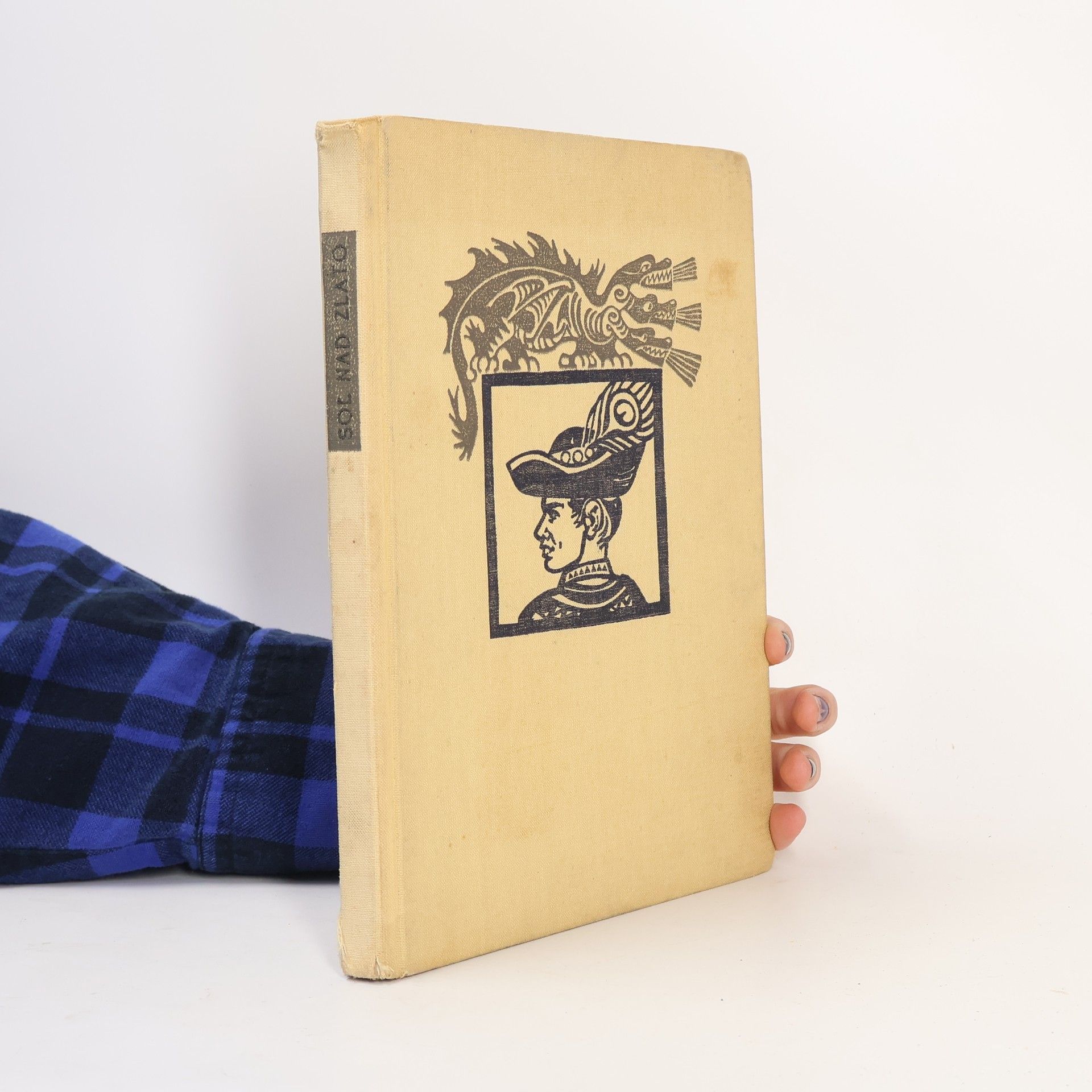 Collectif d'auteurs Soľ nad zlato